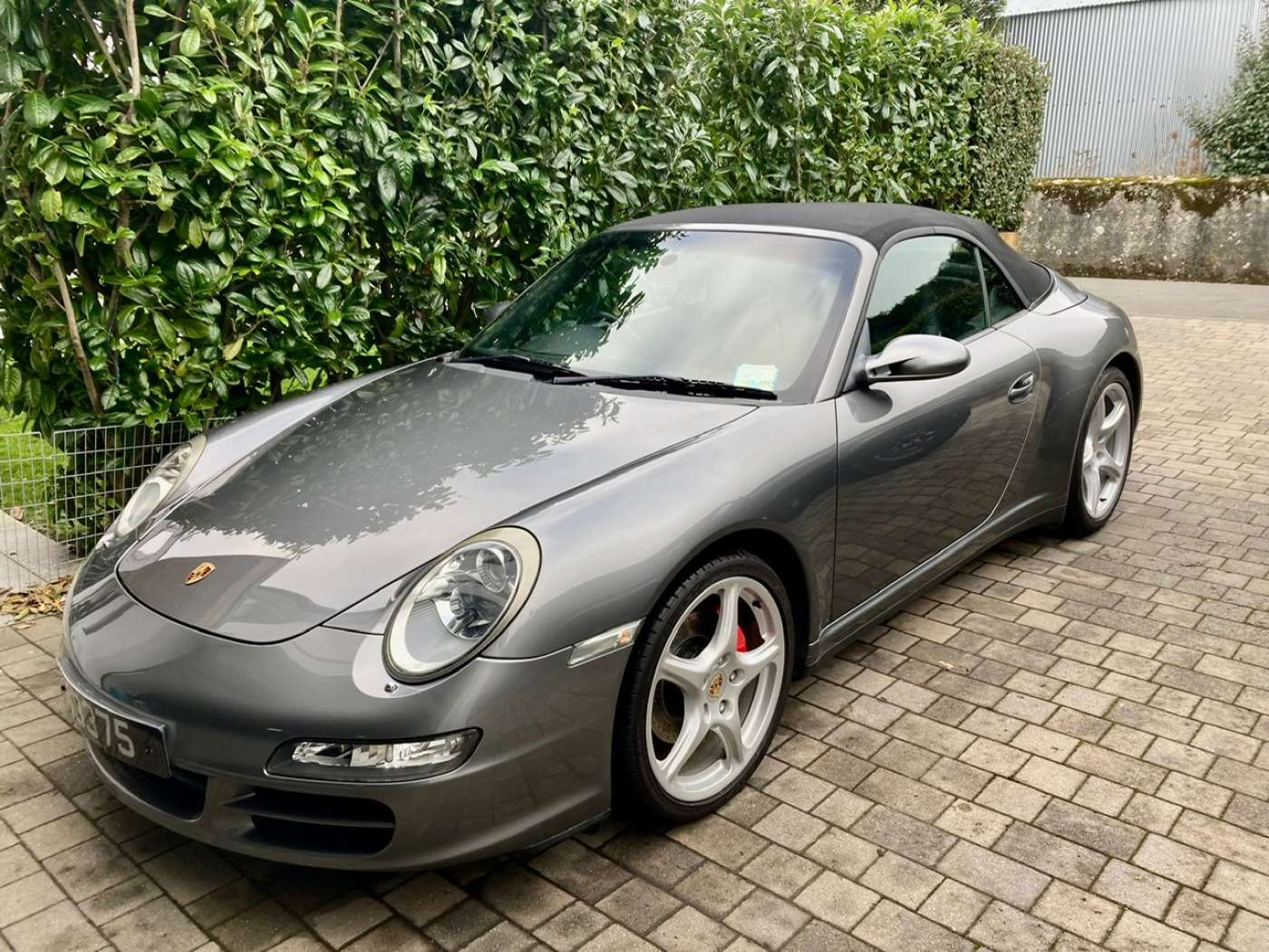 Porsche 911 Carrera C4 Cabrio