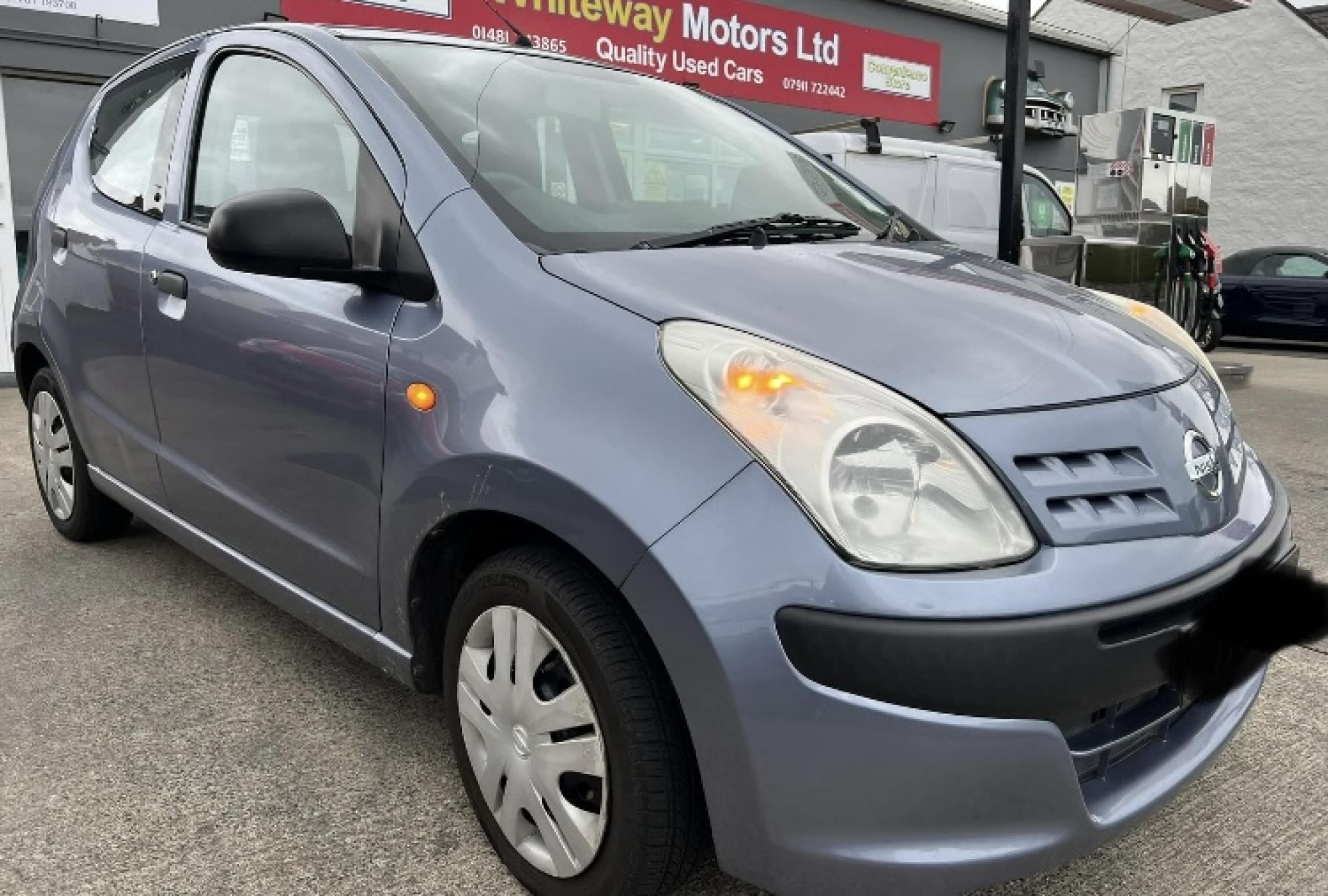 Nissan Pixo