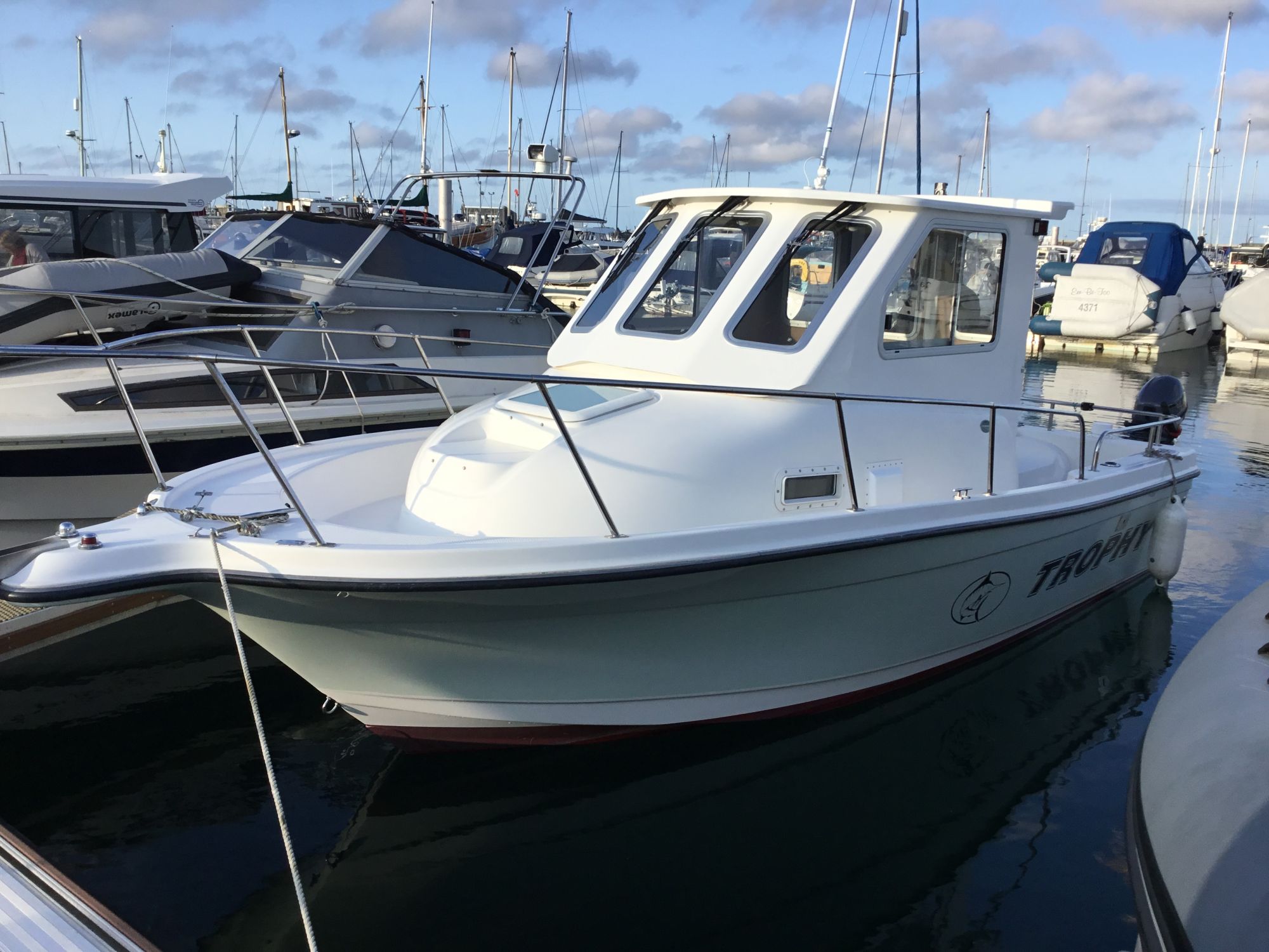 Bayliner Trophy