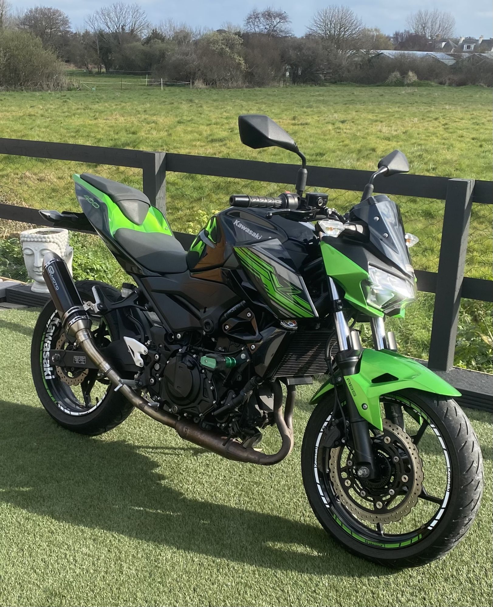 Kawasaki z400