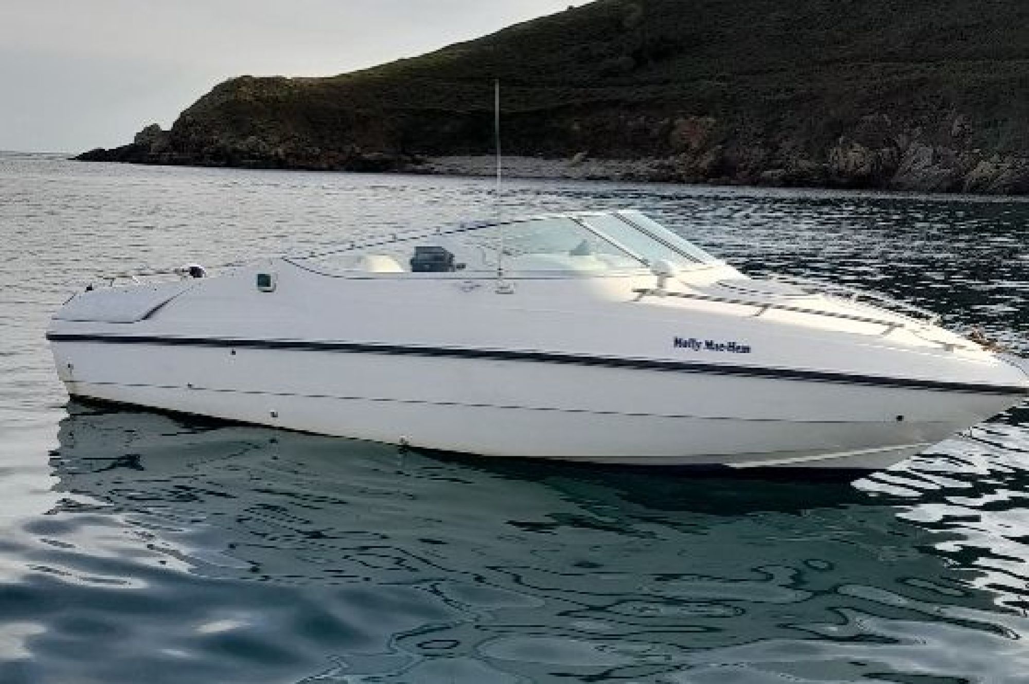 Mollie Mae-Hem    21 Ft Fletcher V8 Mercruiser Thunderbolt