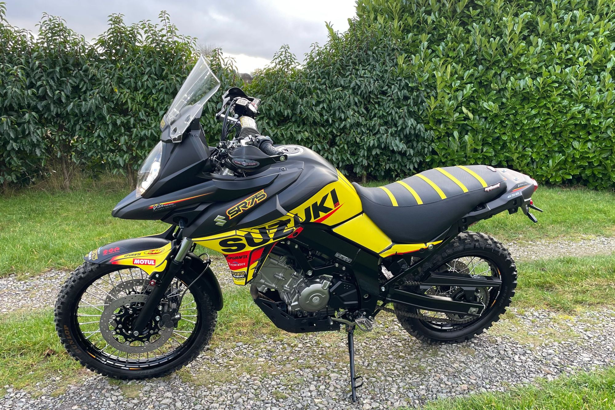 Suzuki 650 V=Strom SR75 Factory Edition