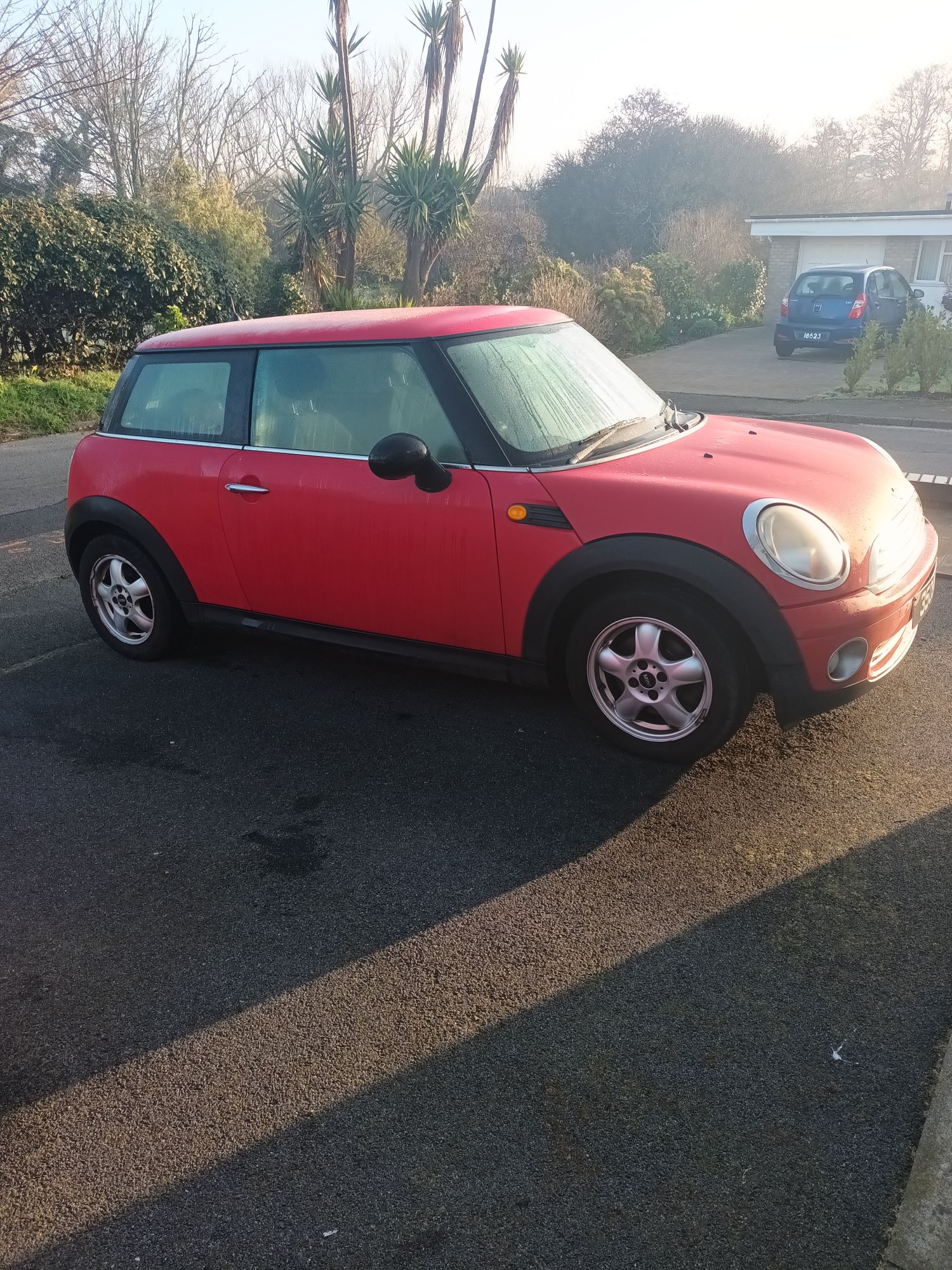 **For Sale: 2008 Red Mini Cooper - £2600**