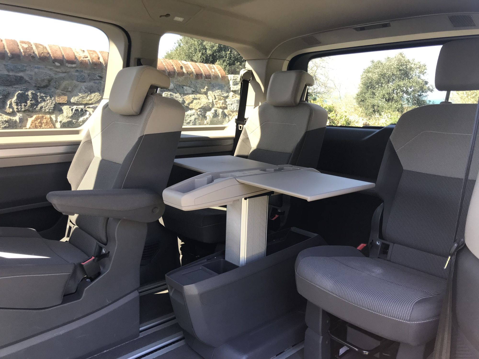 VW Multivan PHEV