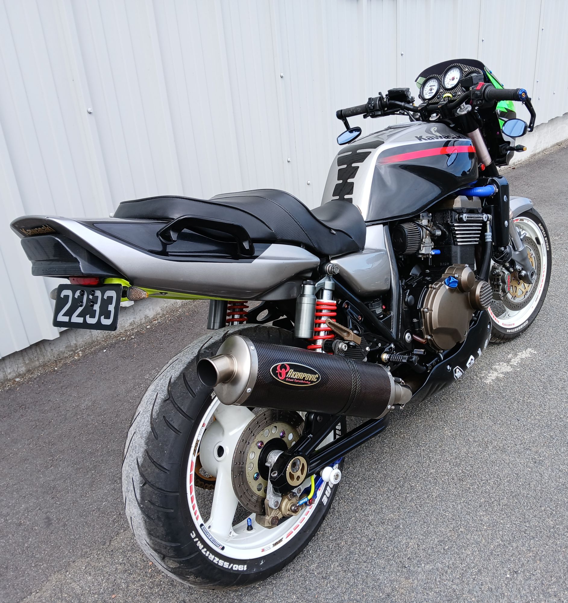 Kawasaki ZRX 1200