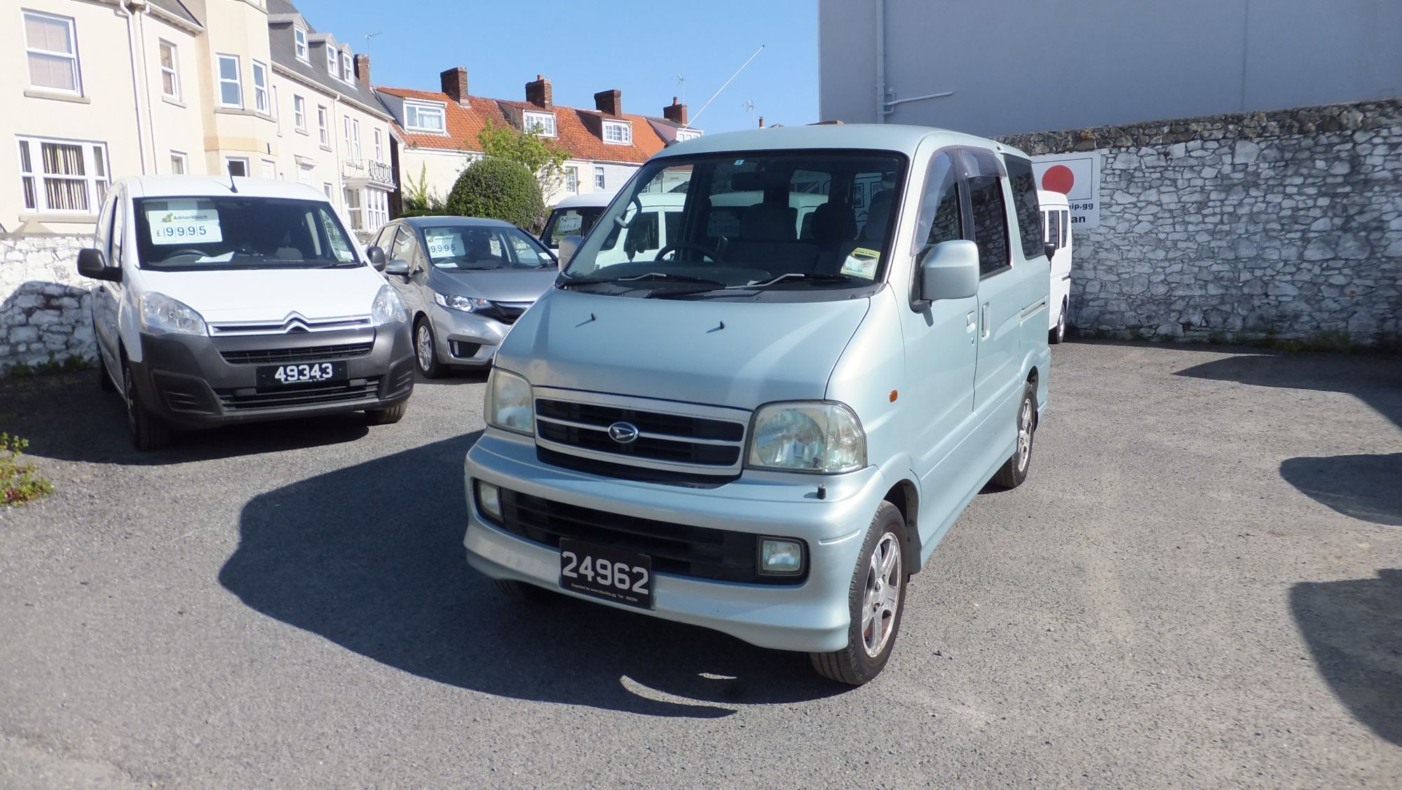 Daihatsu Atrai 7, 2002