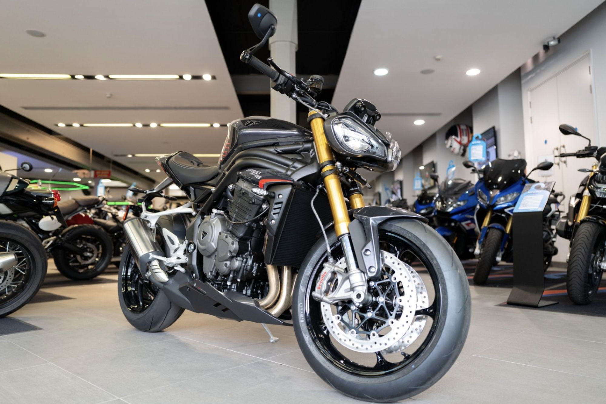NEW Triumph, Speed Triple 1200 RS