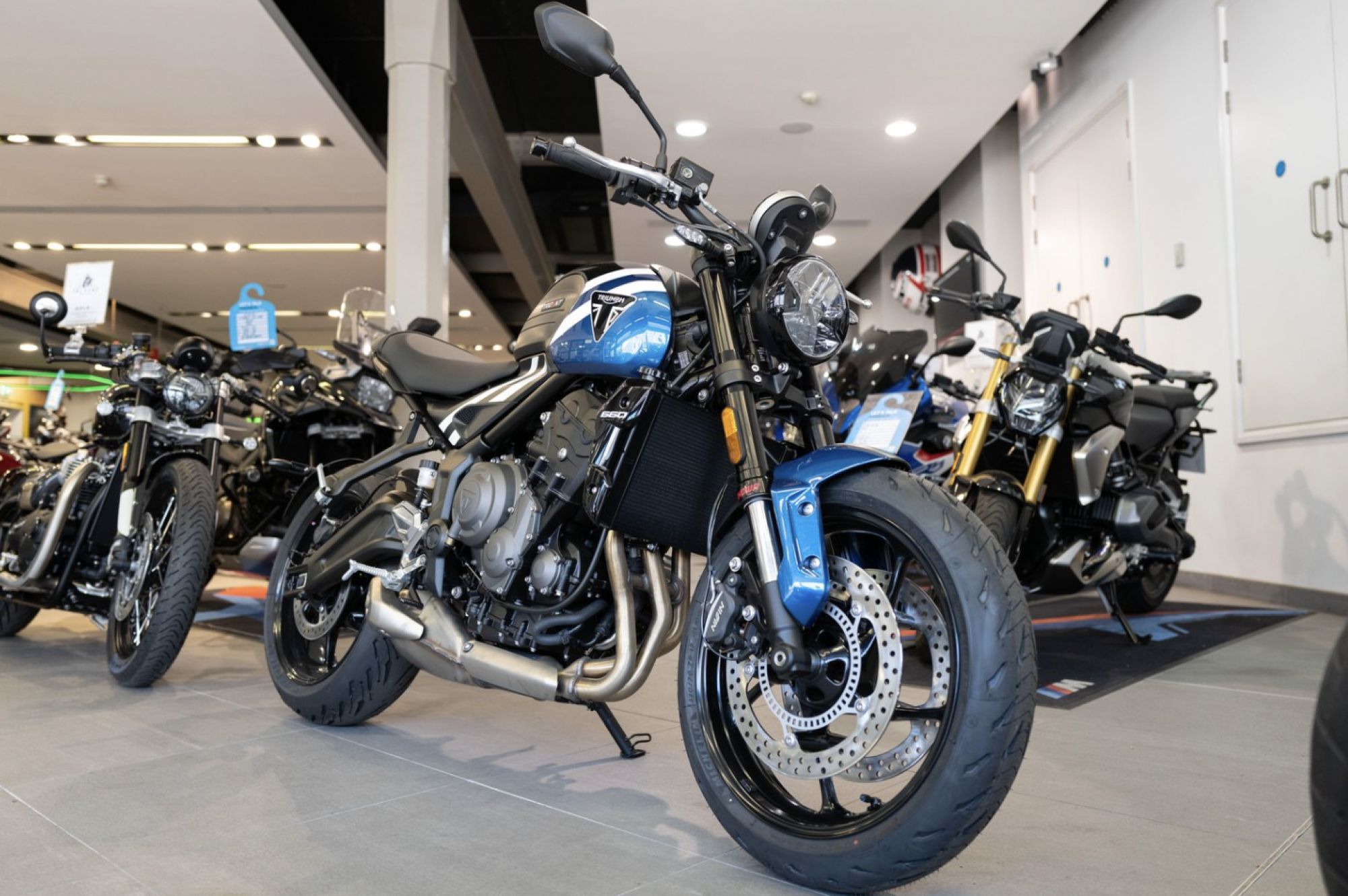 ALL-NEW Triumph, Trident 660