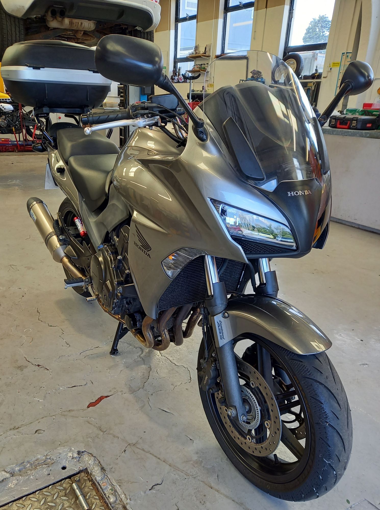 Honda cb1000f