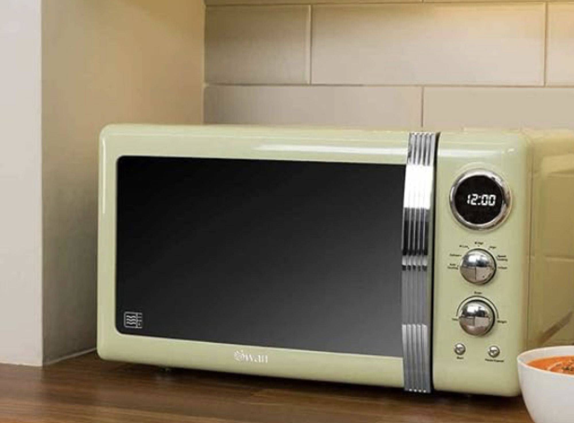 Swan Retro Microwave