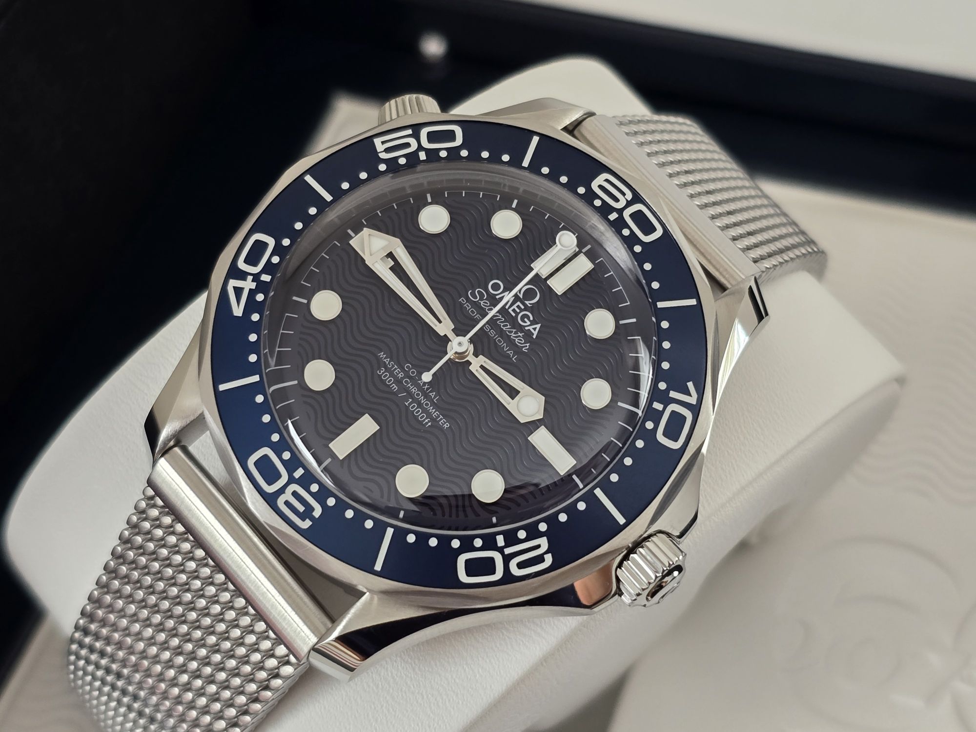Omega Seamaster James Bond 60th Anniversary Edition