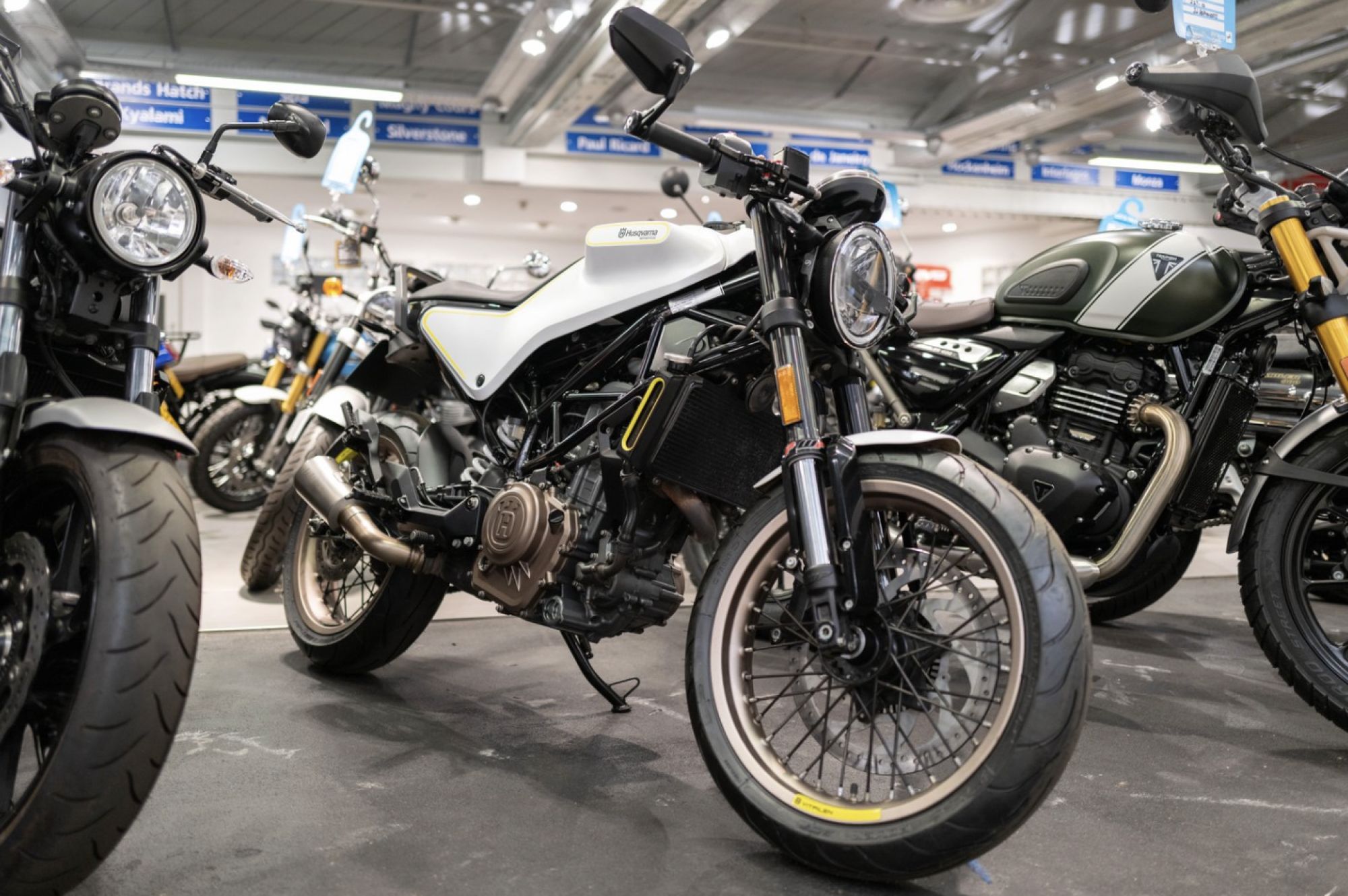 Husqvarna, Vitpilen 401