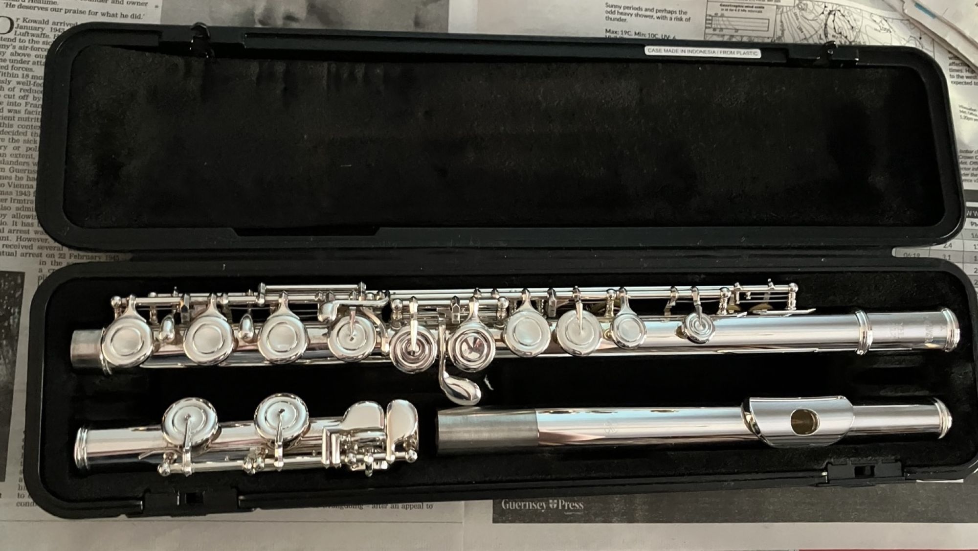Yamaha YFL-212 Student Flute – Excellent Condition + Case – Ready to Play