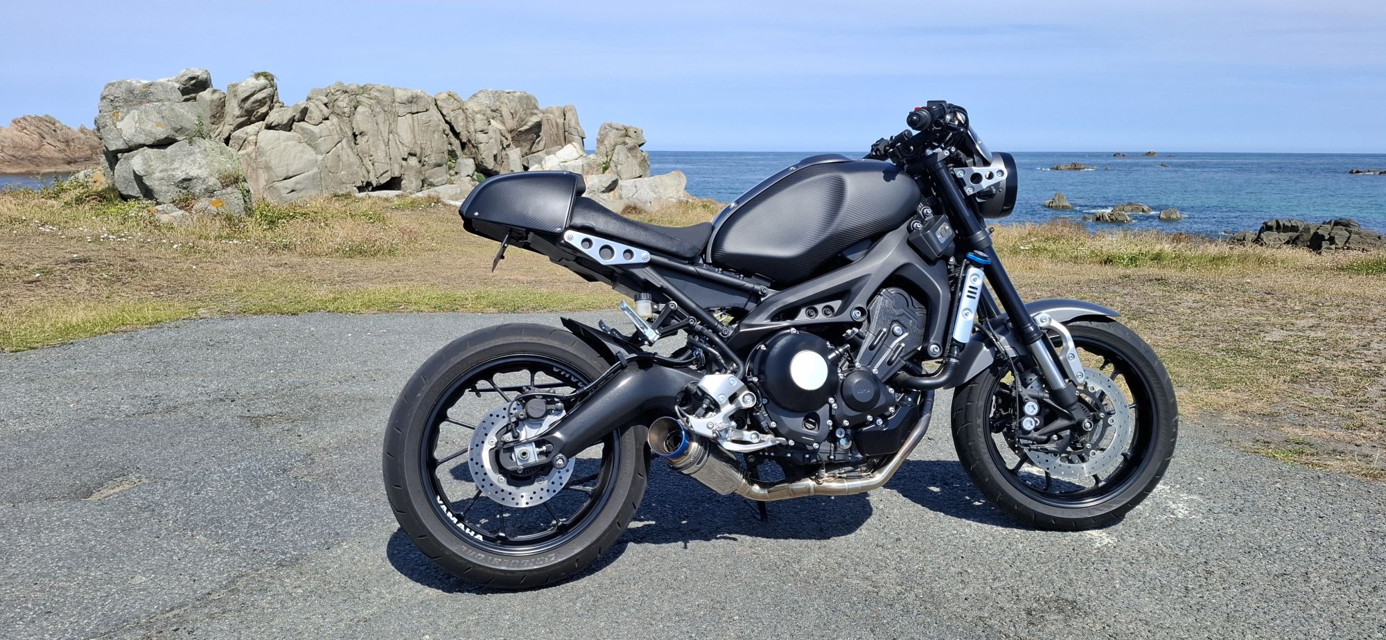 XSR 900