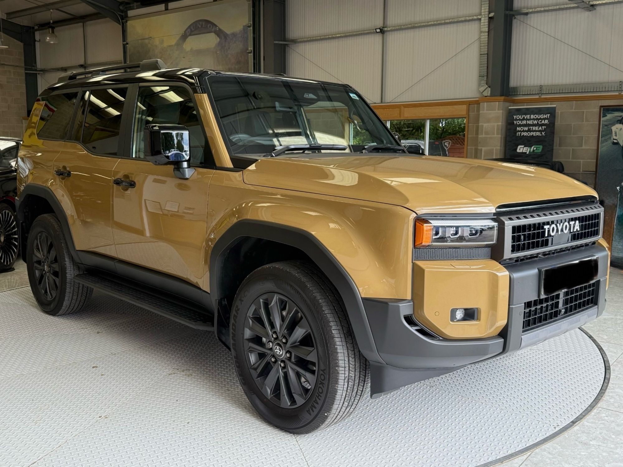 Toyota Land Cruiser 2.8D Invincible Auto 4WD