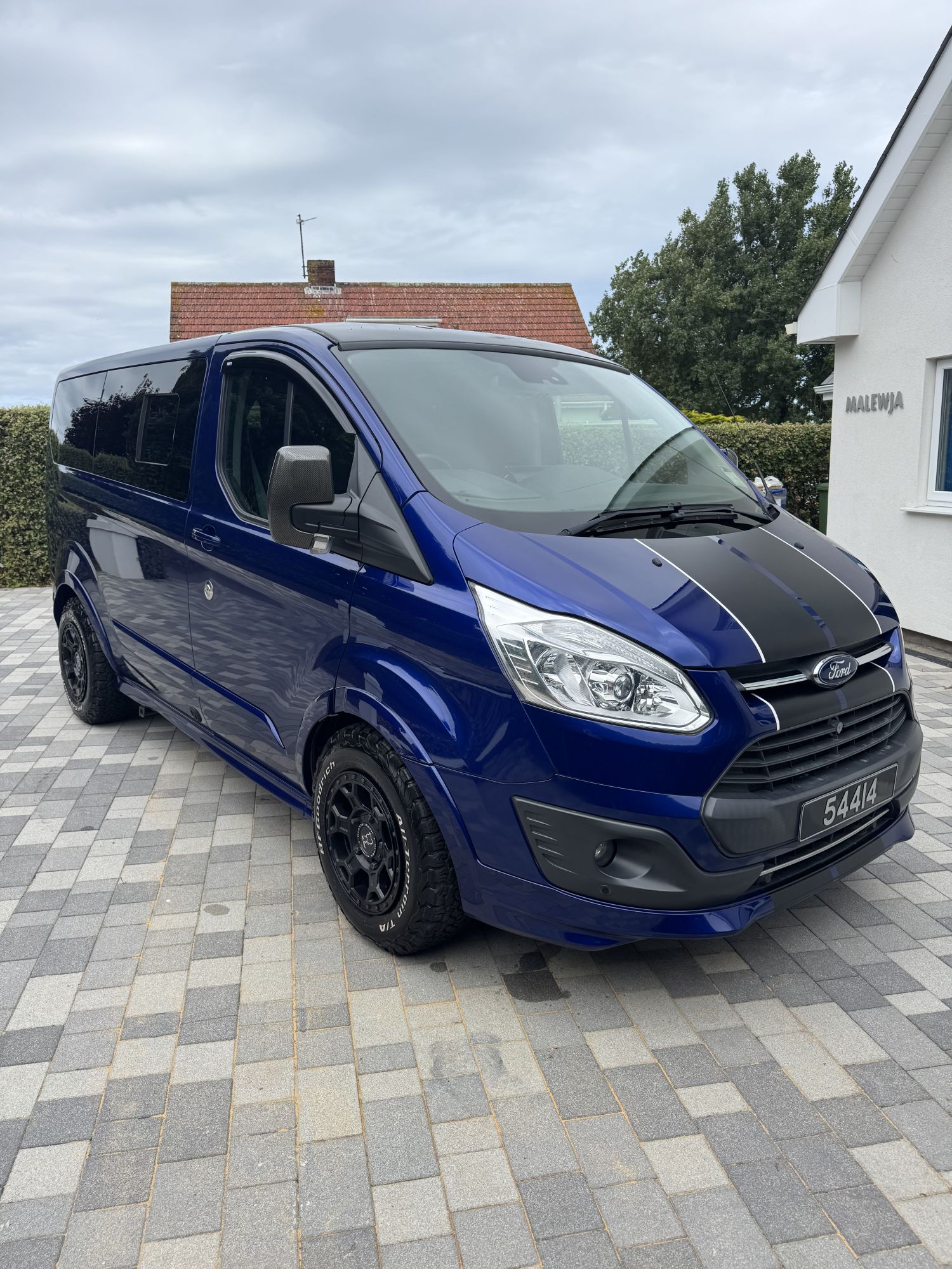 2018 Ford Transit Custom Sport Campervan with all camping accessories included