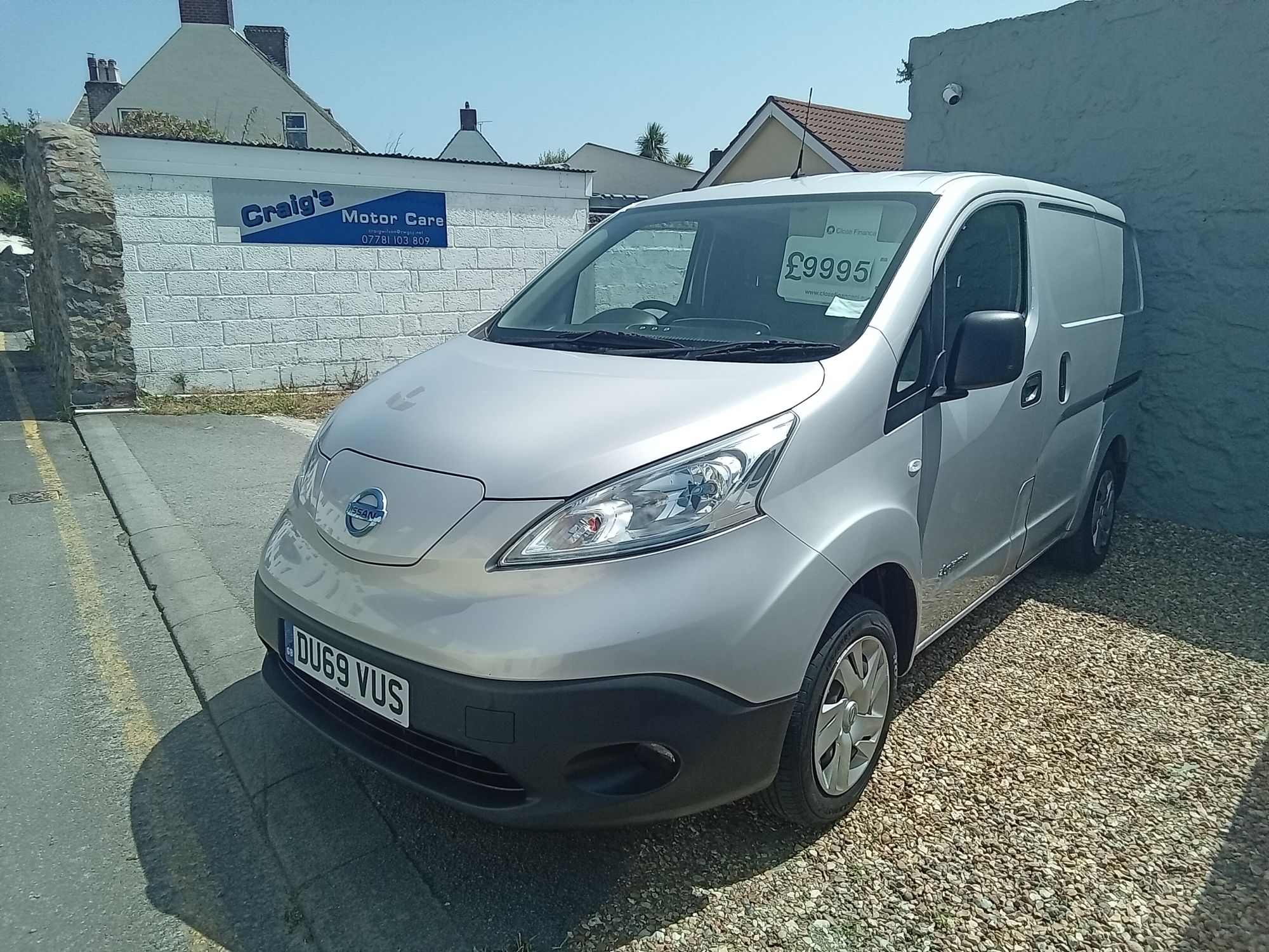 Nissan e-nv