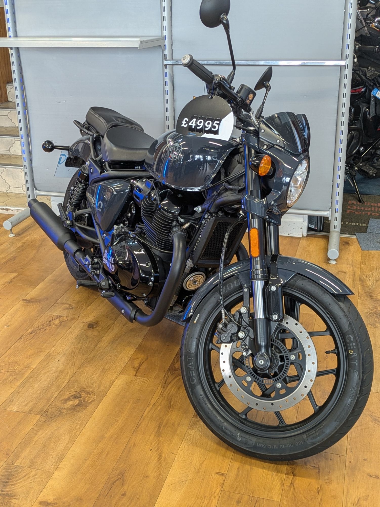 2024 Royal Enfield Shotgun 650