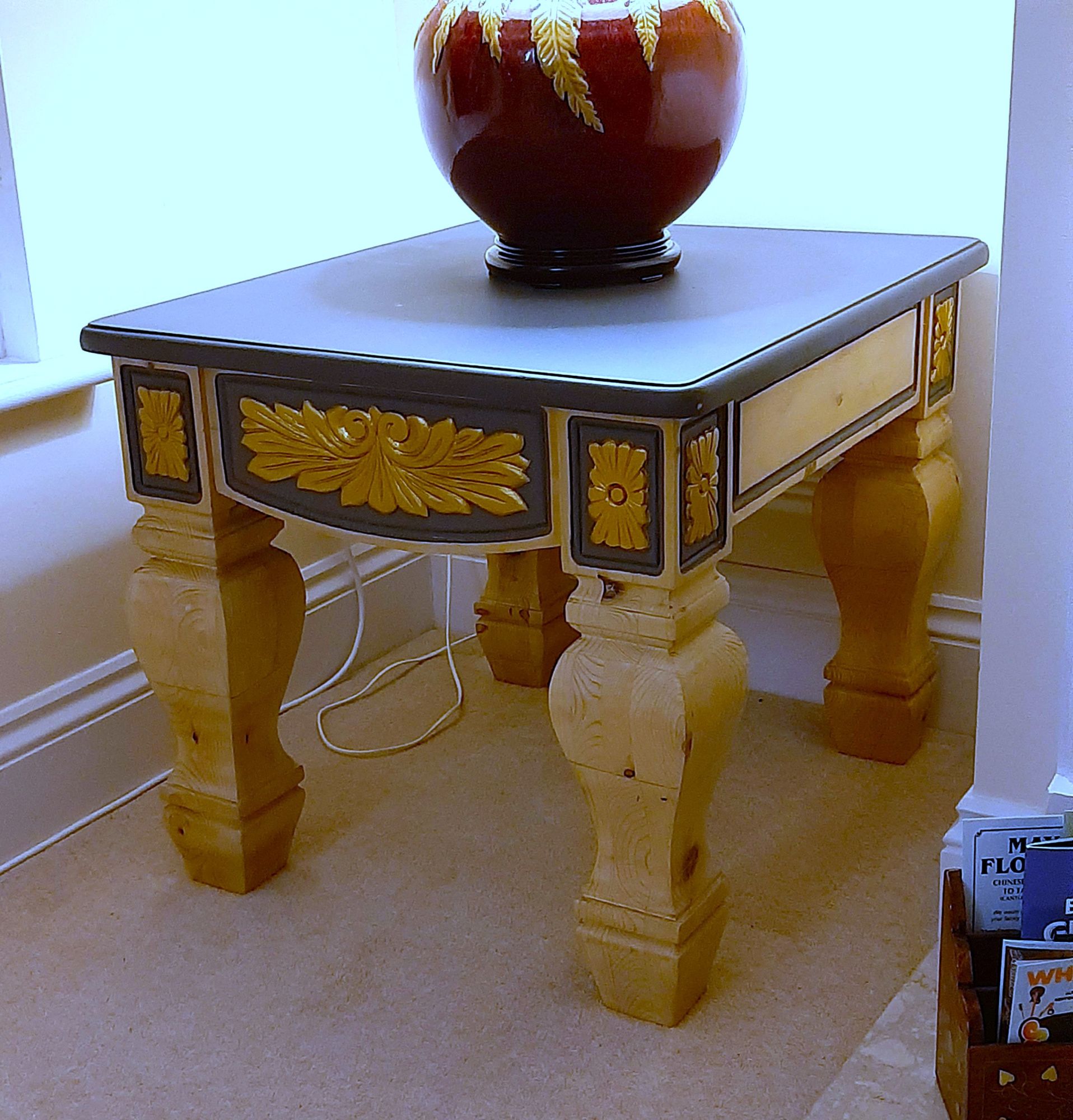 Pine side/coffee table