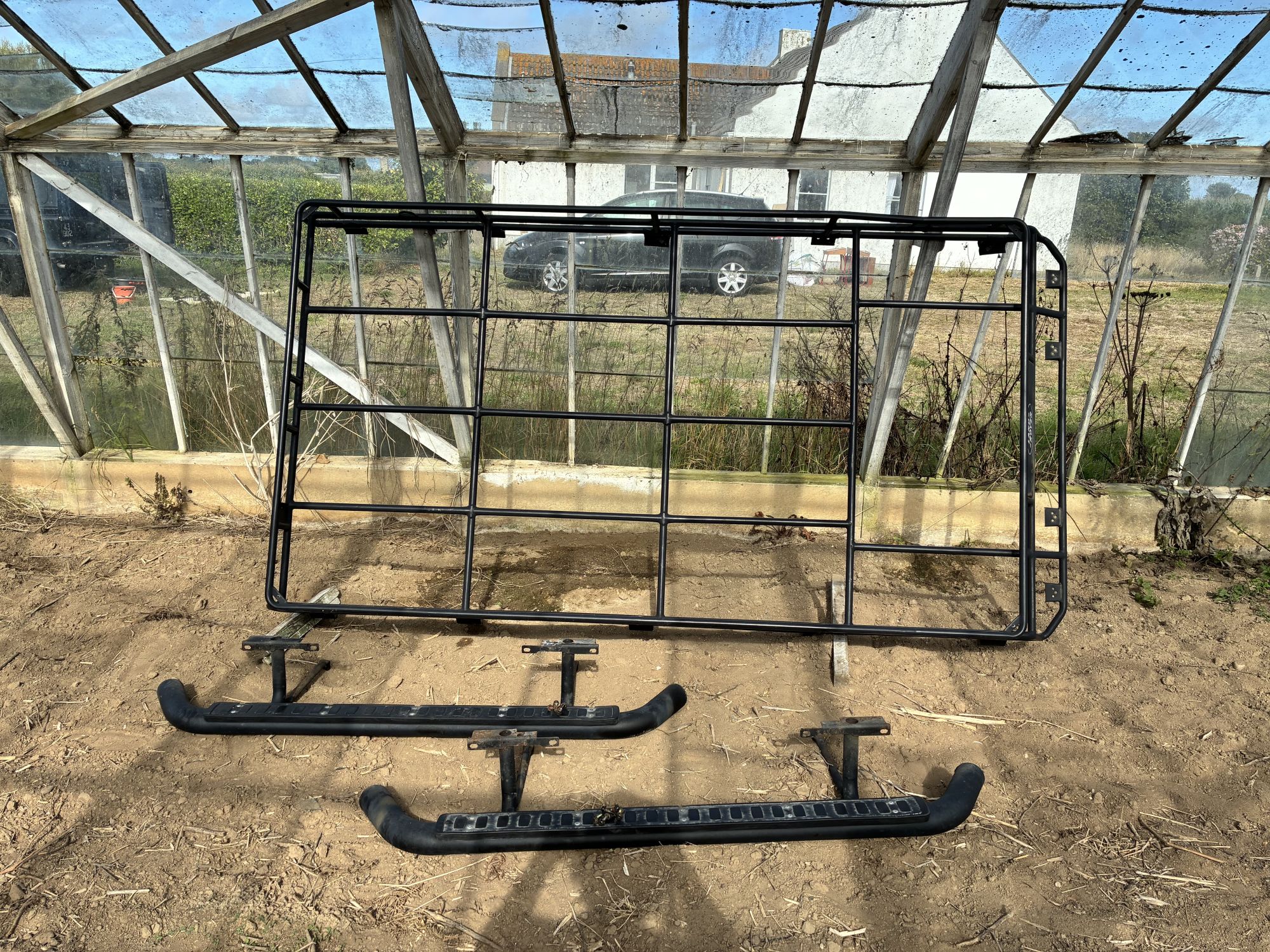 Defender 110 roofcage and side steps