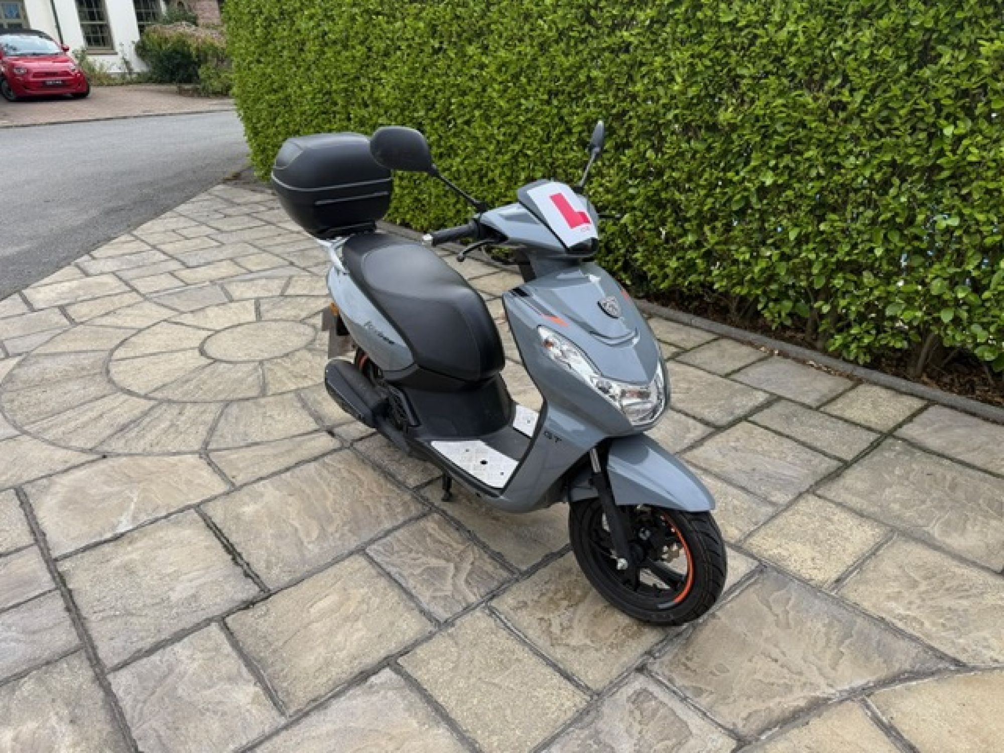 Peugeot Kisbee