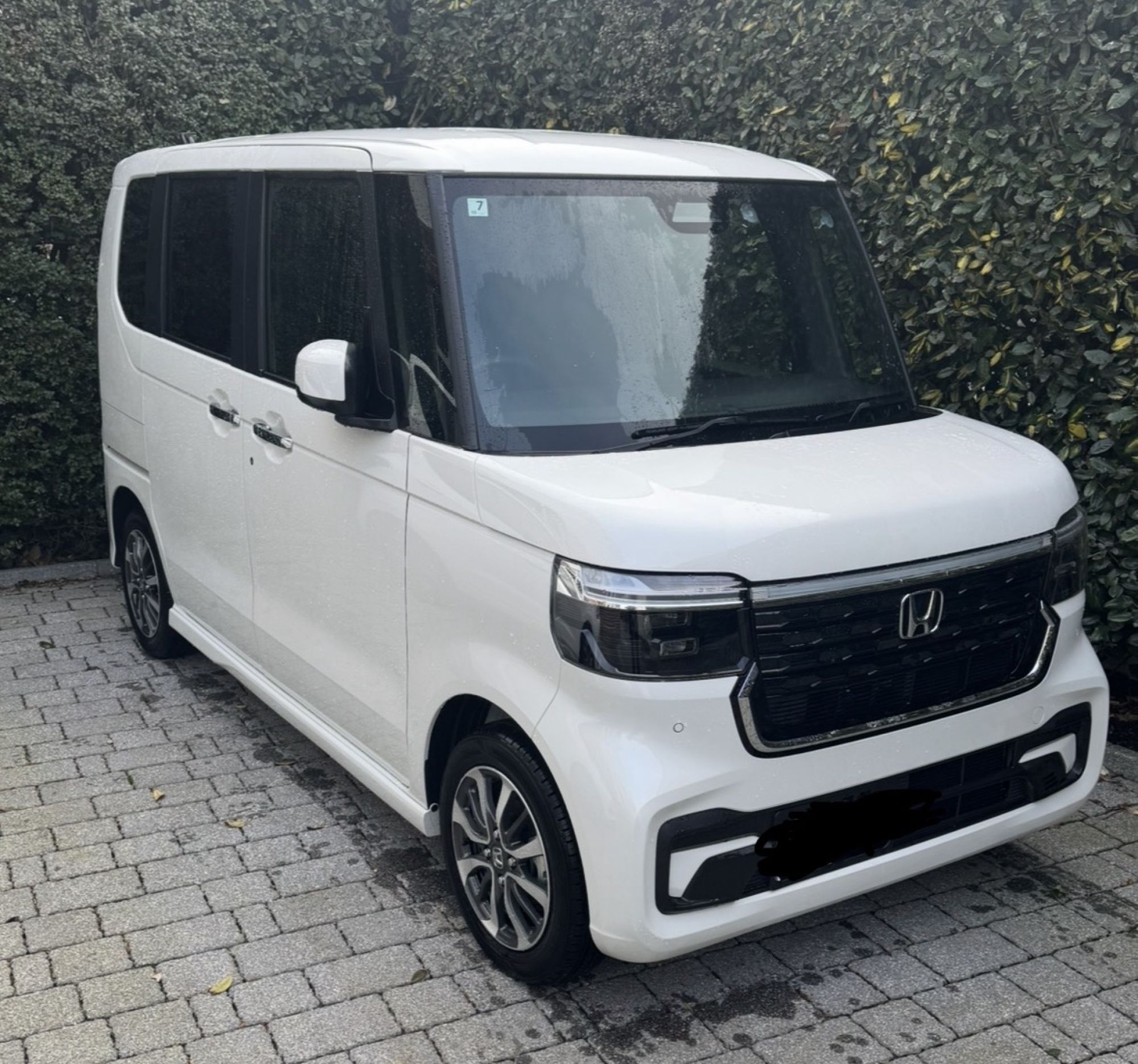 Honda N-box Custom