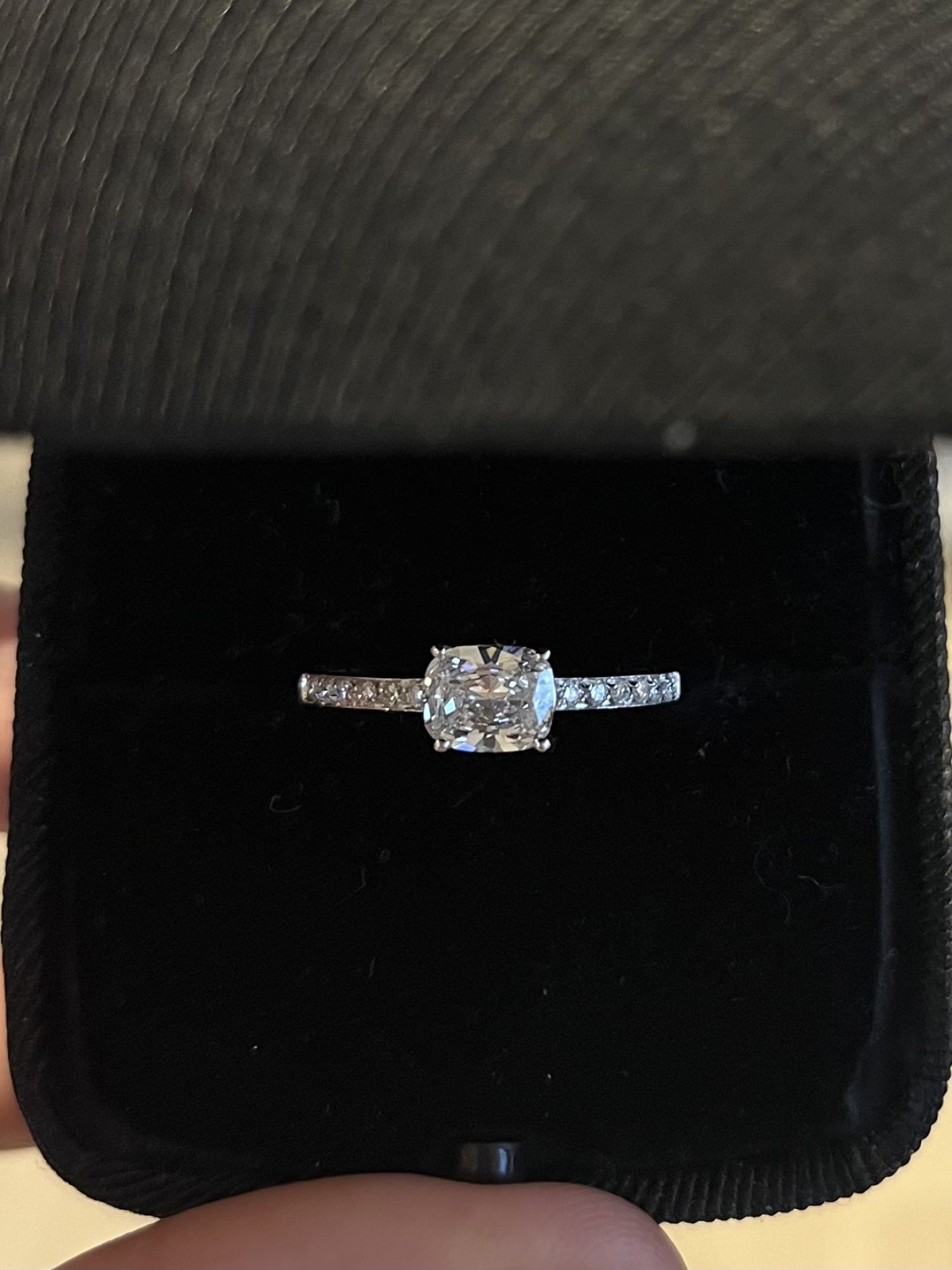 Diamond ring