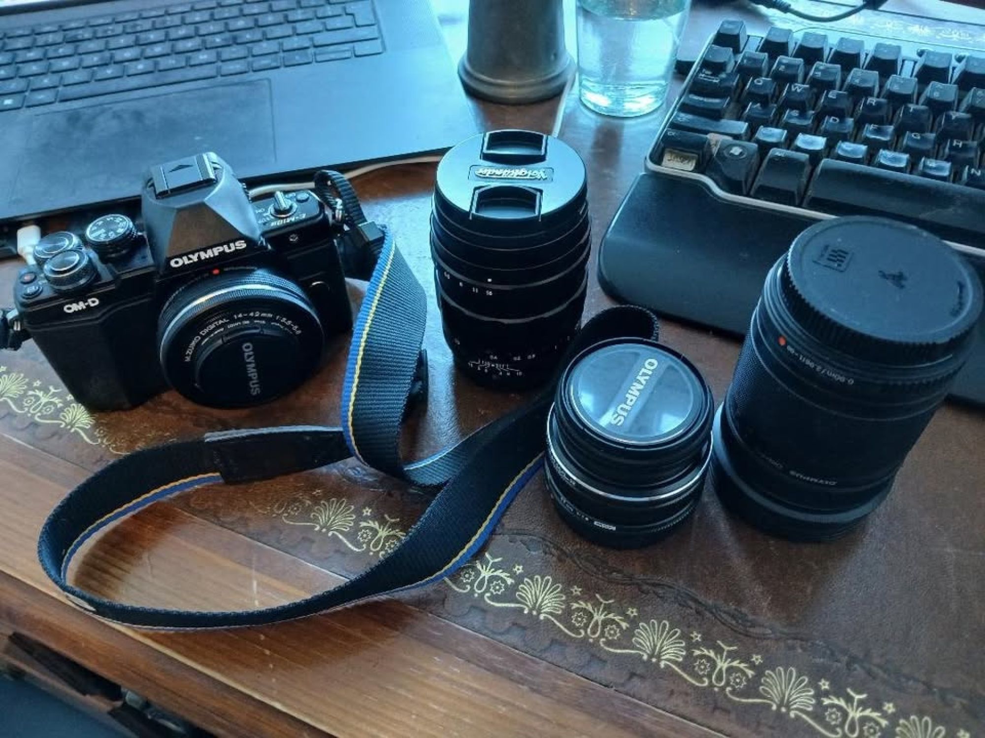 Olympus OM-D E-M10 Mark ii