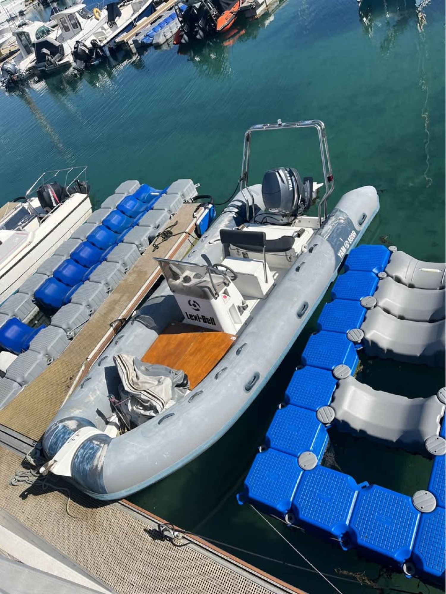 Yamaha 550R RIB