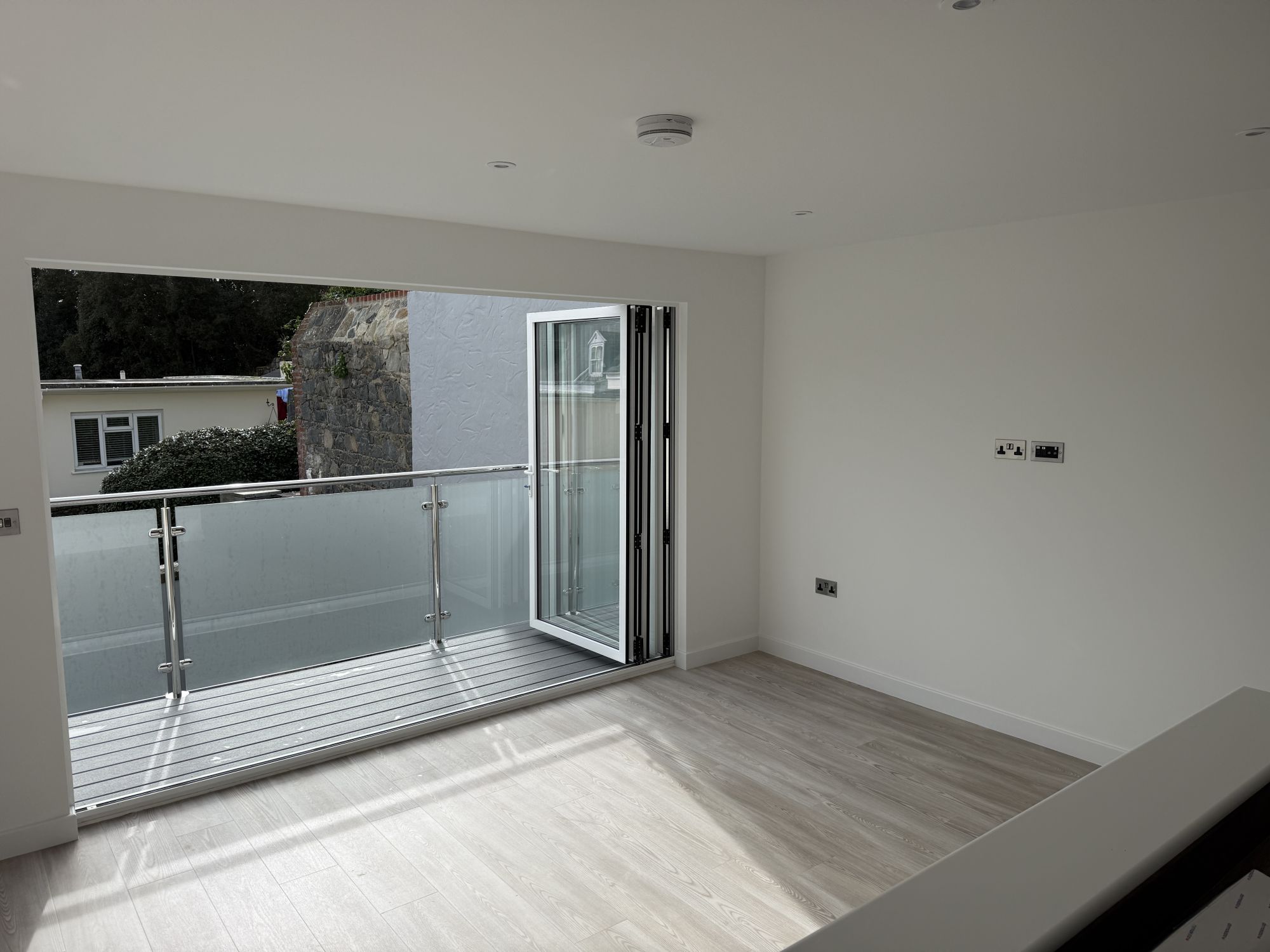 Brand New Ground Floor 1 Bed Apartment