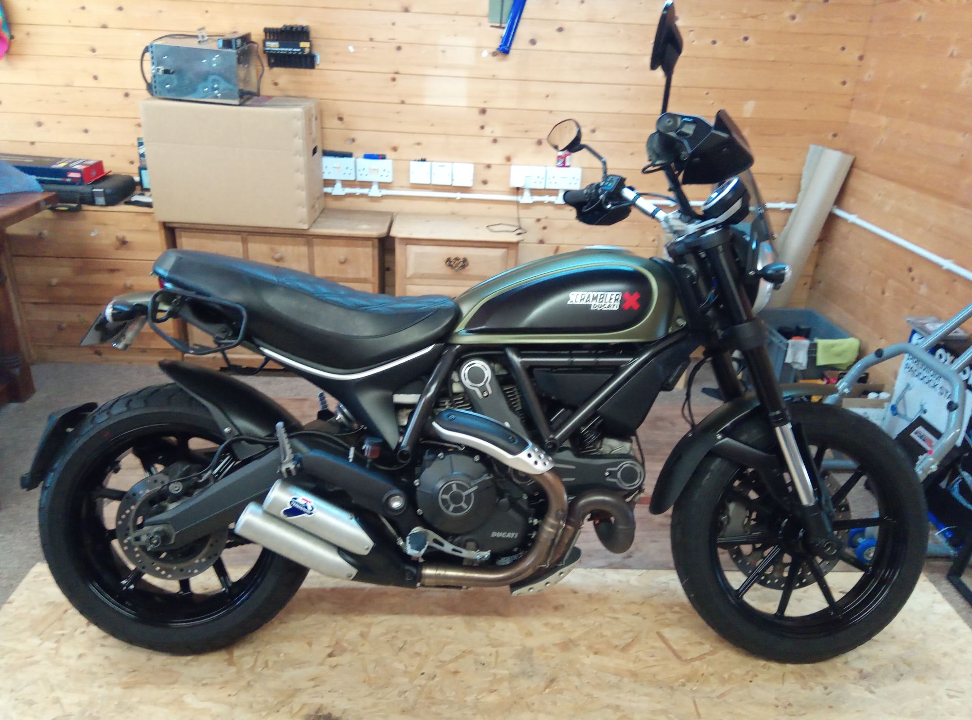 Ducati Scrambler 800 - 2015