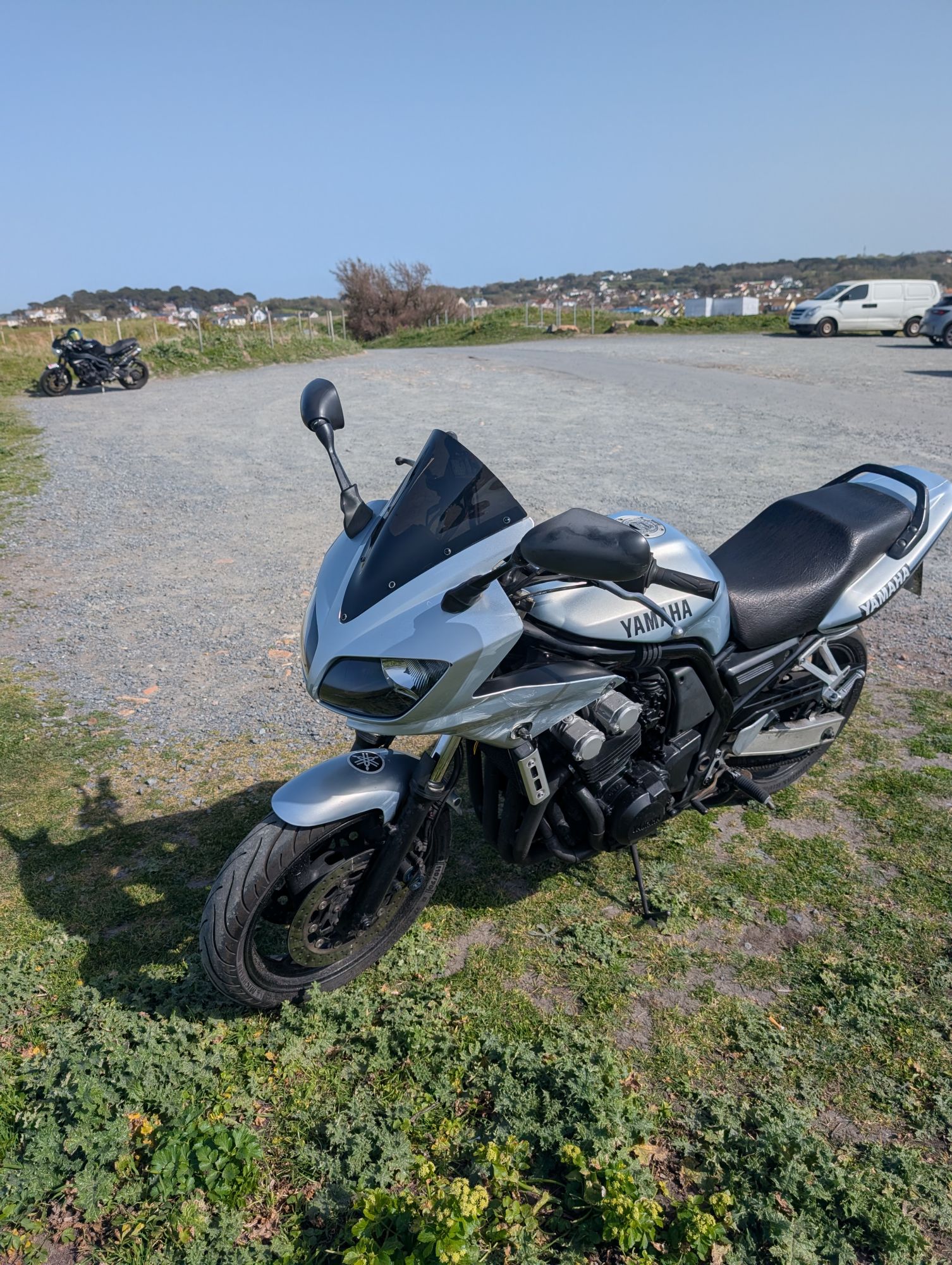 Yamaha Fazer 600