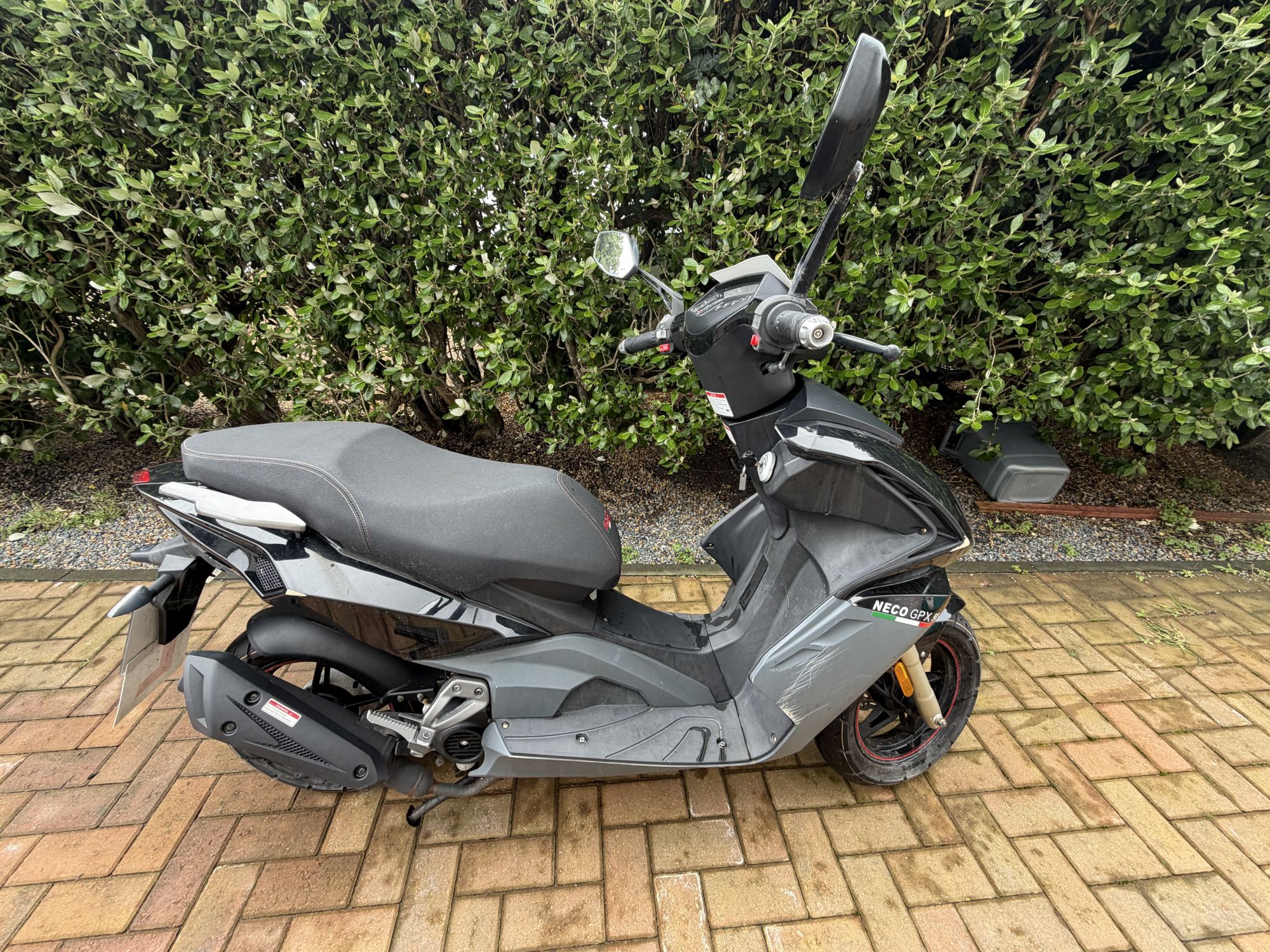 Neco GPX 50 scooter