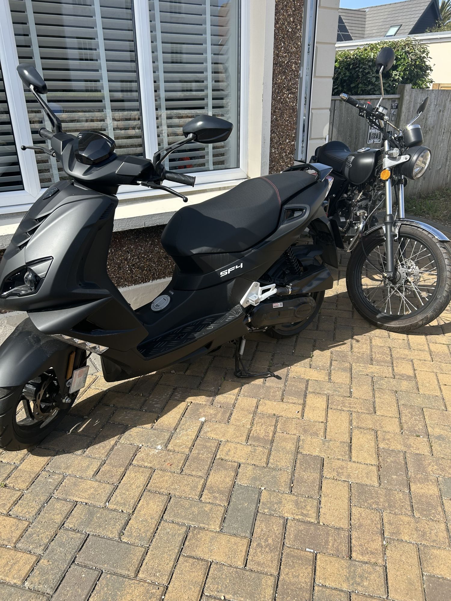 Peugeot scooter & Mash 50