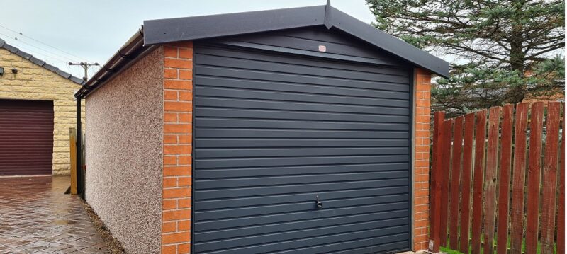Garage / Store to rent