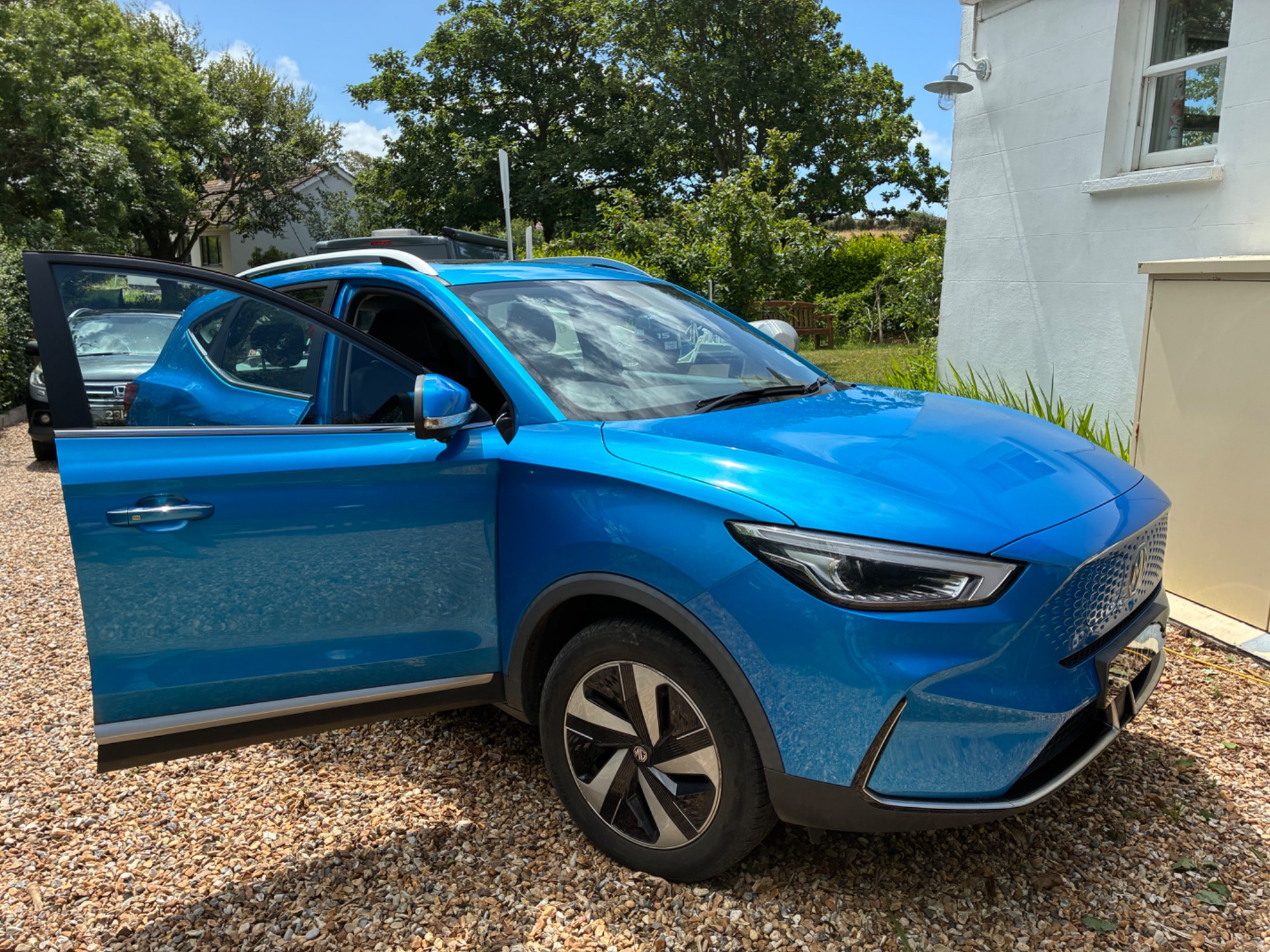 2022 Electric MG ZS EV  Trophy Long Range