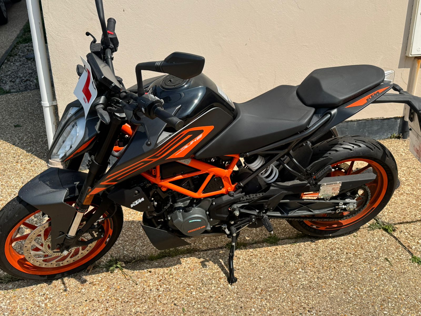 KTM Duke 125