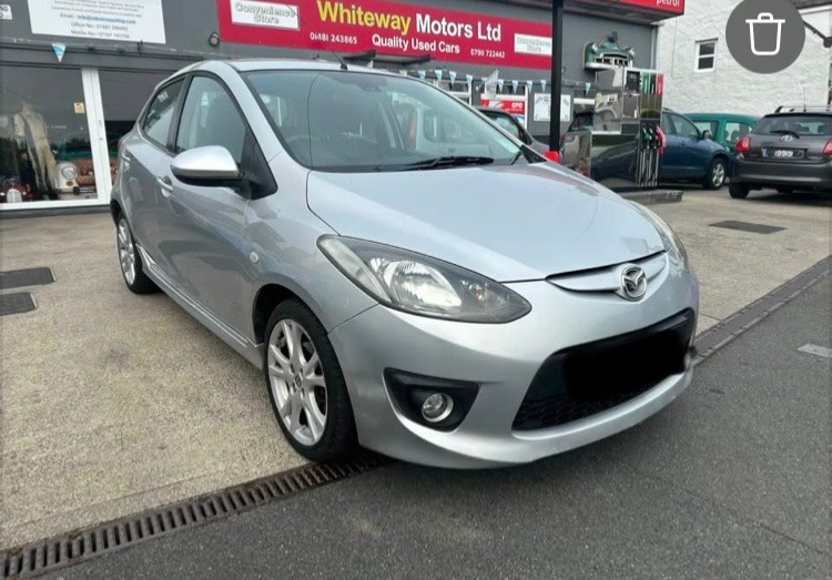 Mazda 2