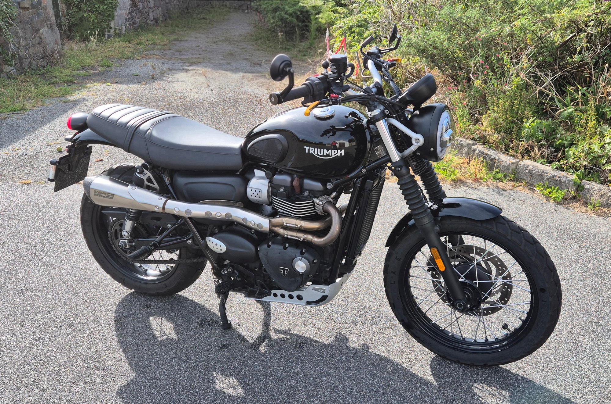 Street Scrambler 900HT