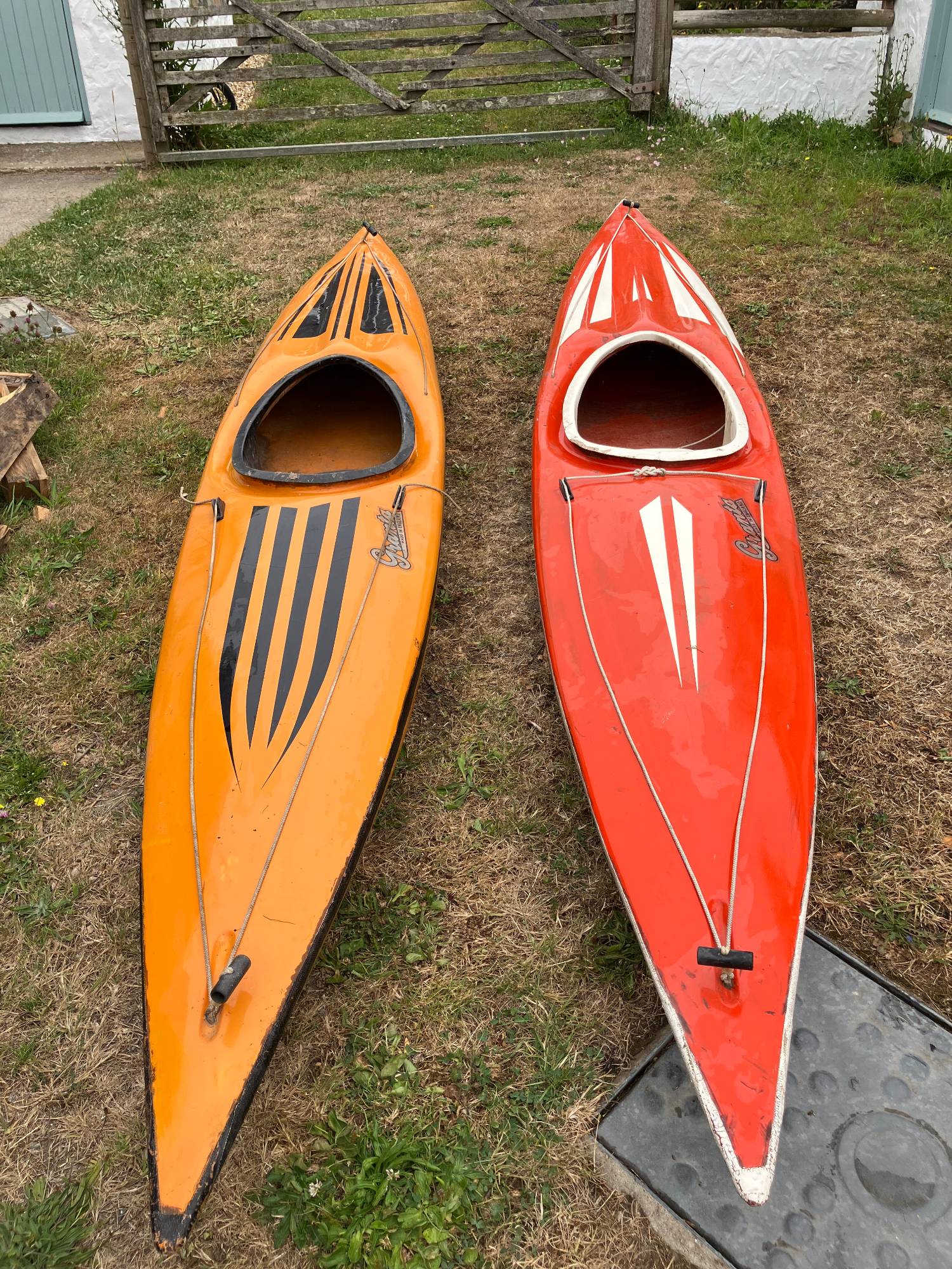 2 canoes
