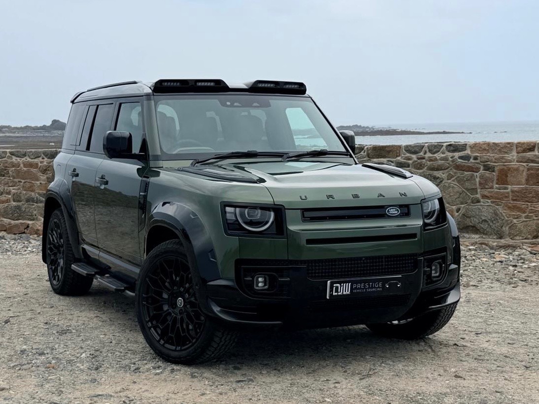Land Rover Defender 110 3.0 D350 MHEV X-Dynamic HSE Urban Conversion