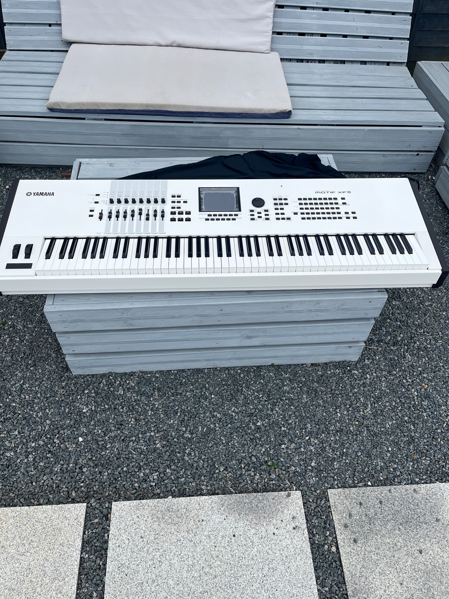 Synthesizer
