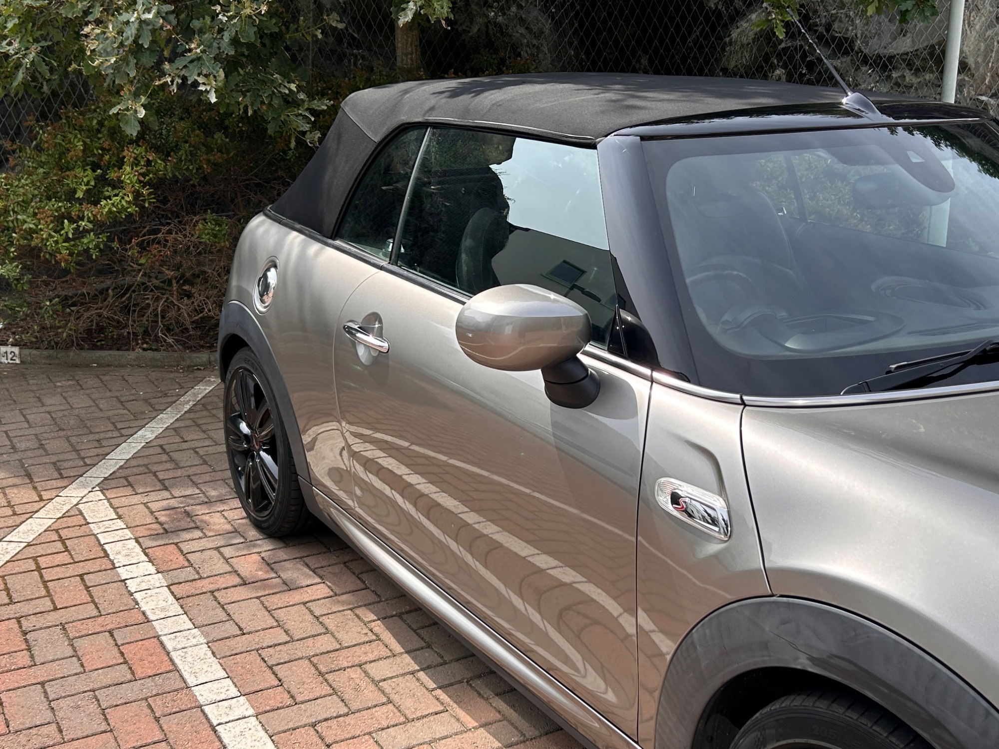 Mini Cooper S Convertible John Cooper works
