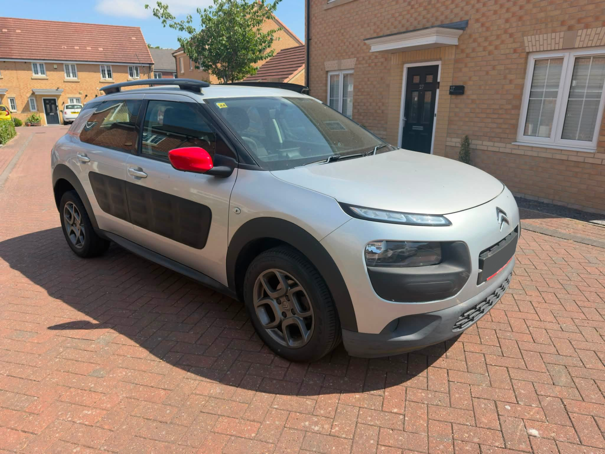 2015 Citroën c4 cactus – includes 3-month buyer’s warranty