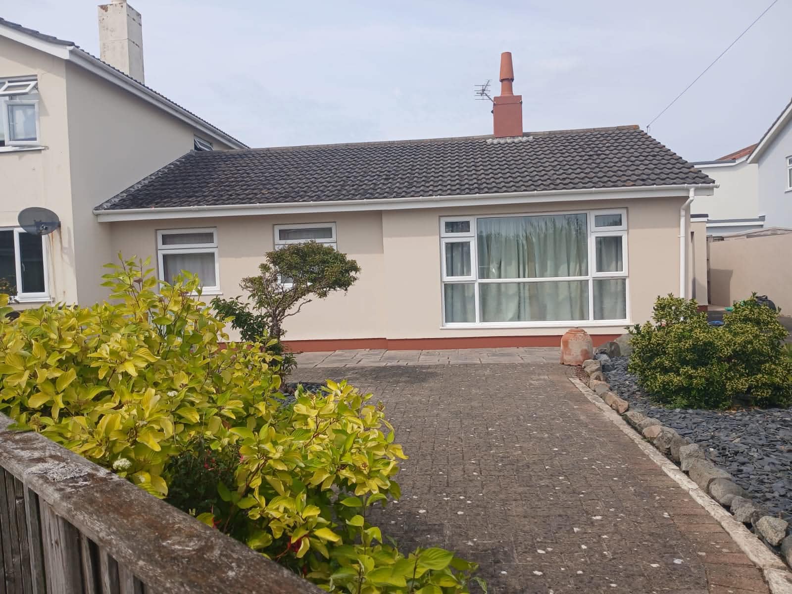 2 Bed Bungalow