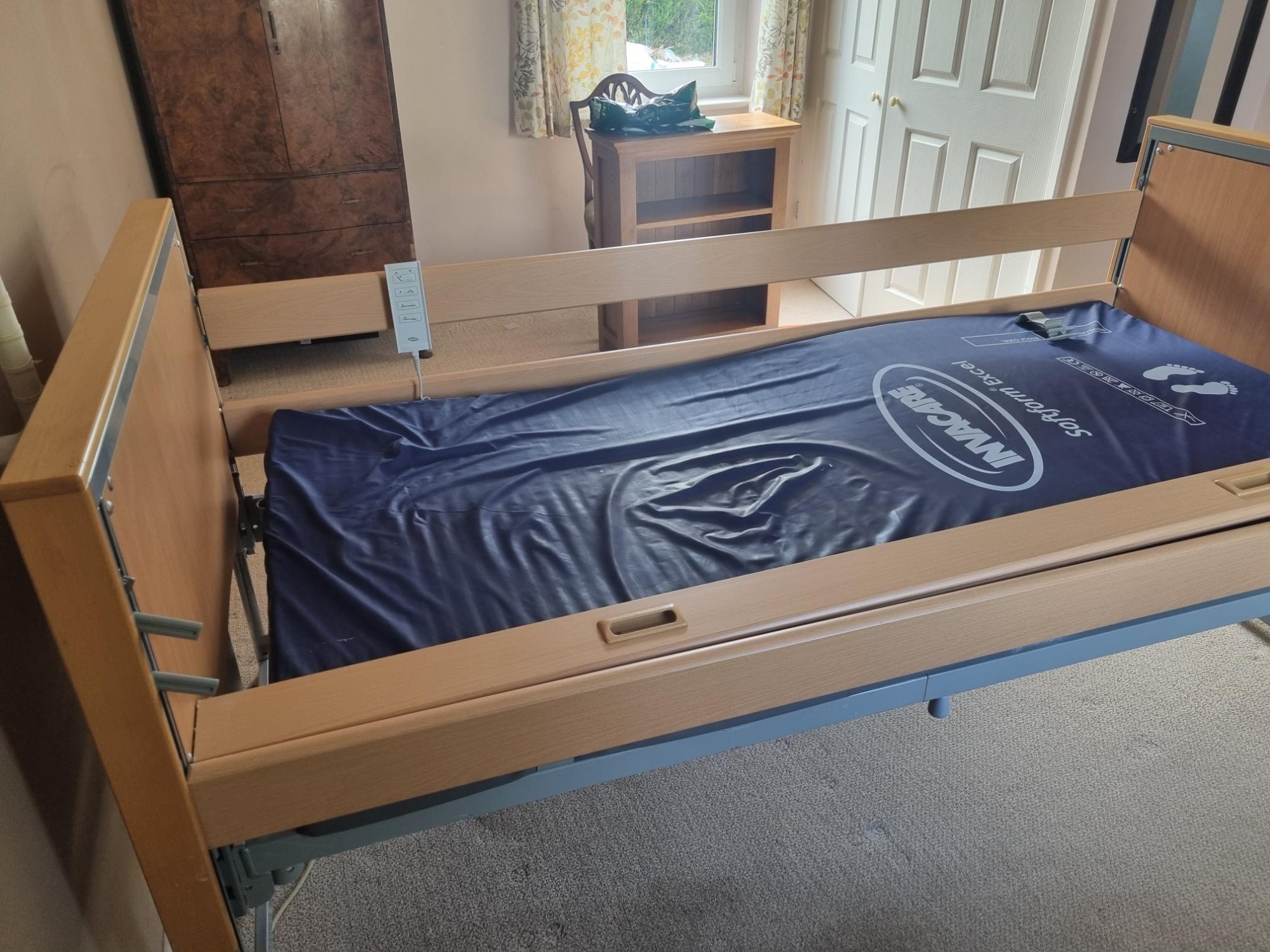 Hospital bed