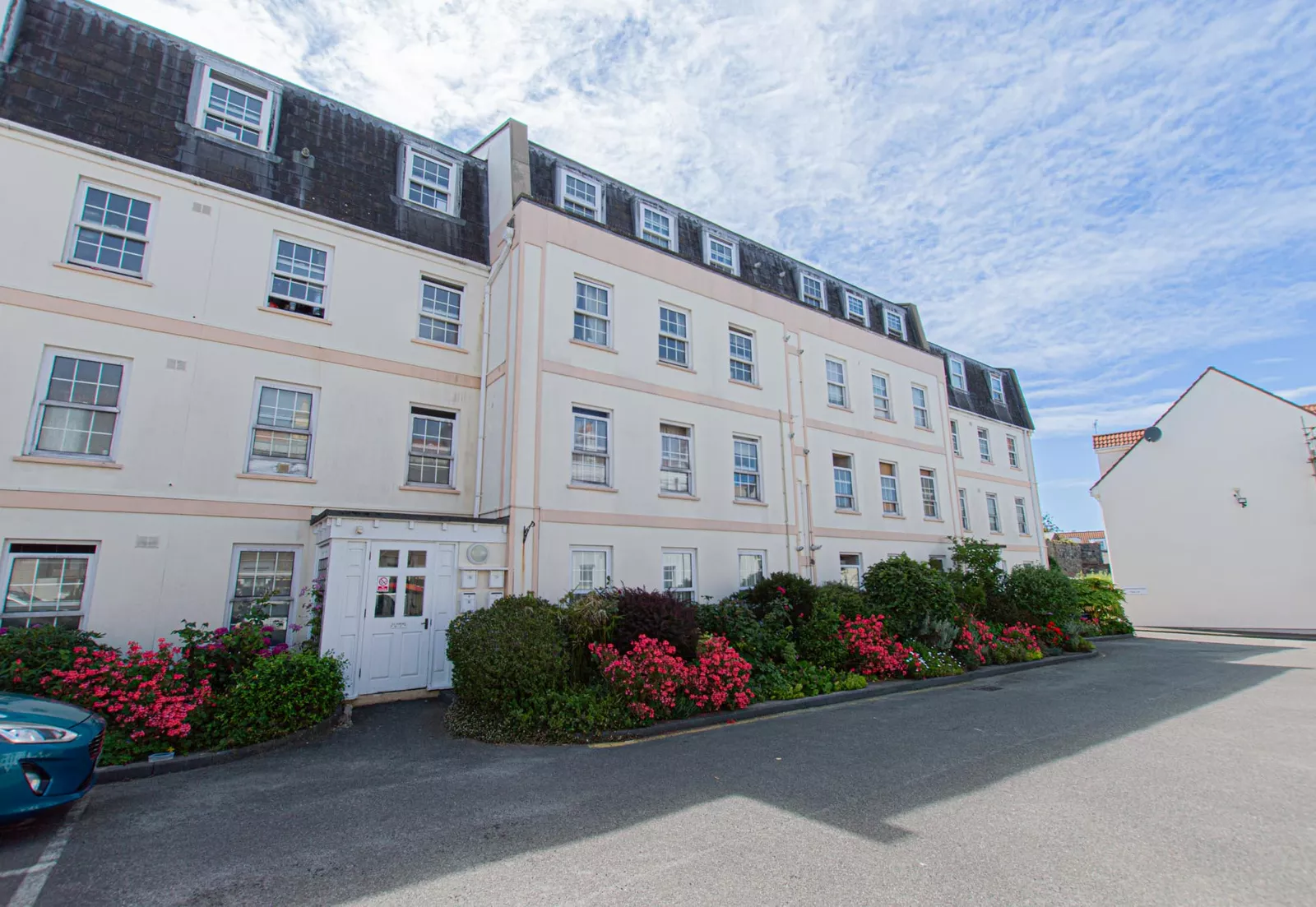 17 Oldwood Court