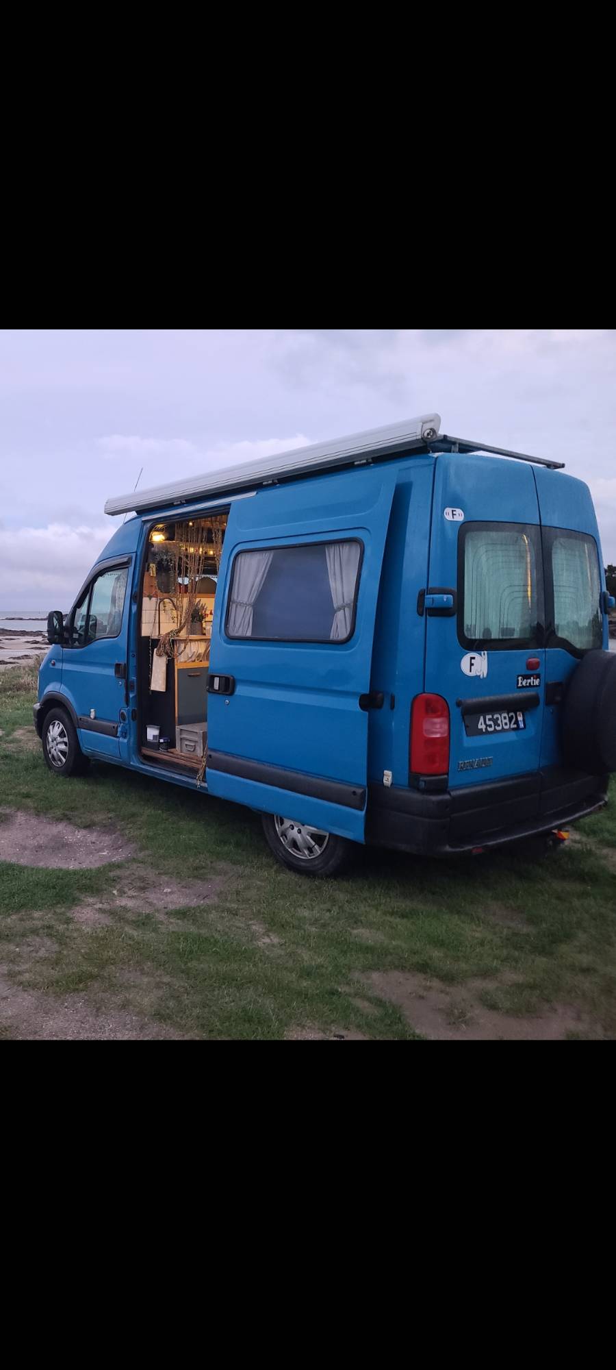 Renault Master Campervan
