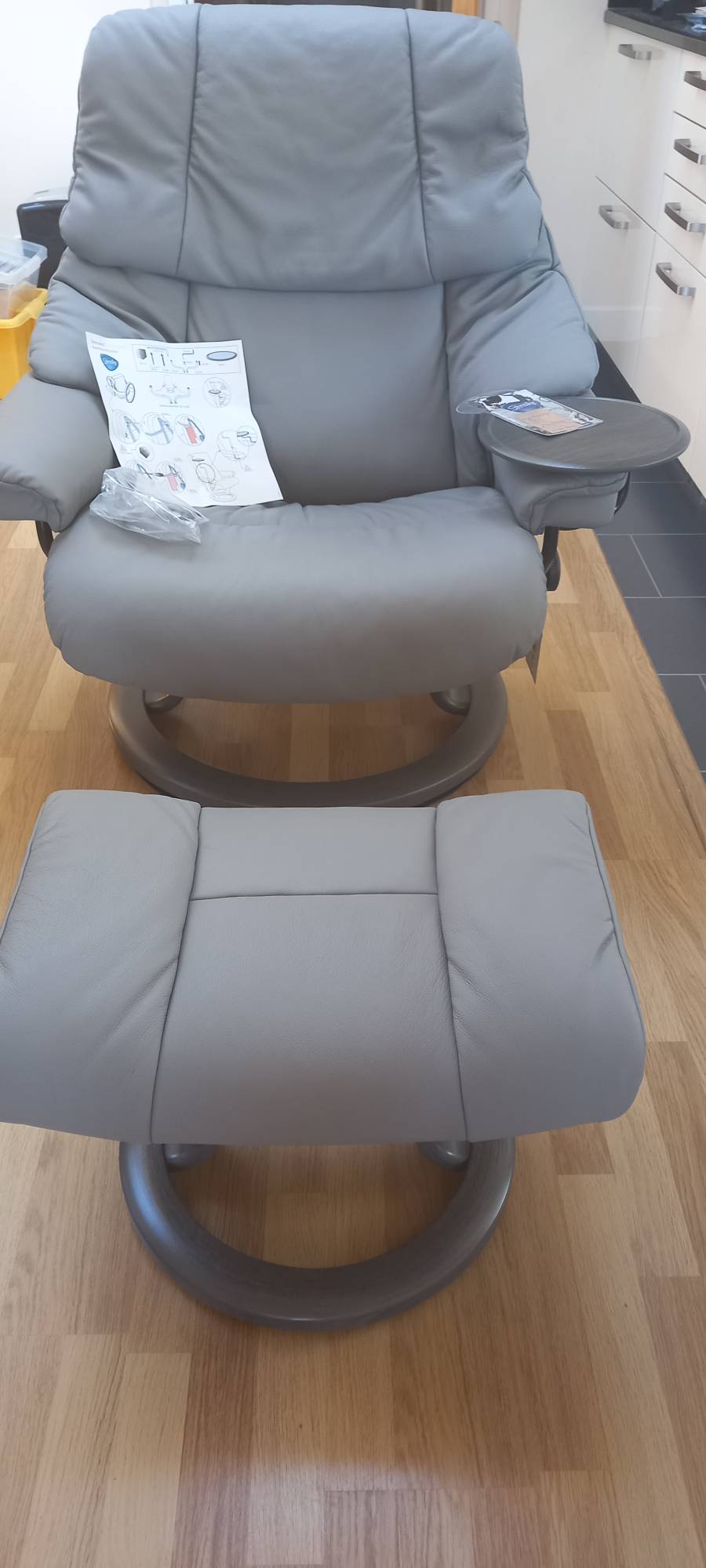 Brand New Stressless Reno Leather Recliner