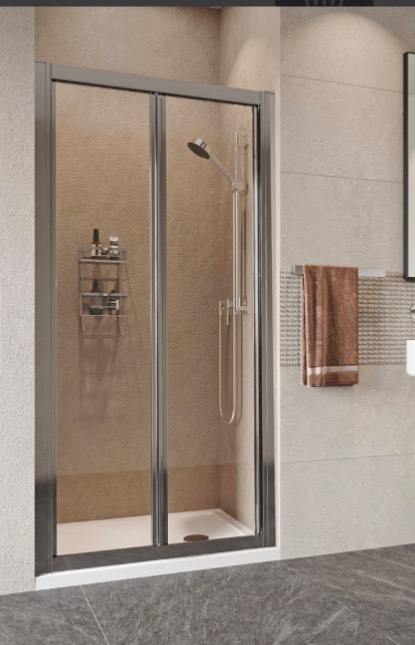 Hi-fold shower door & Non-slip shower tray